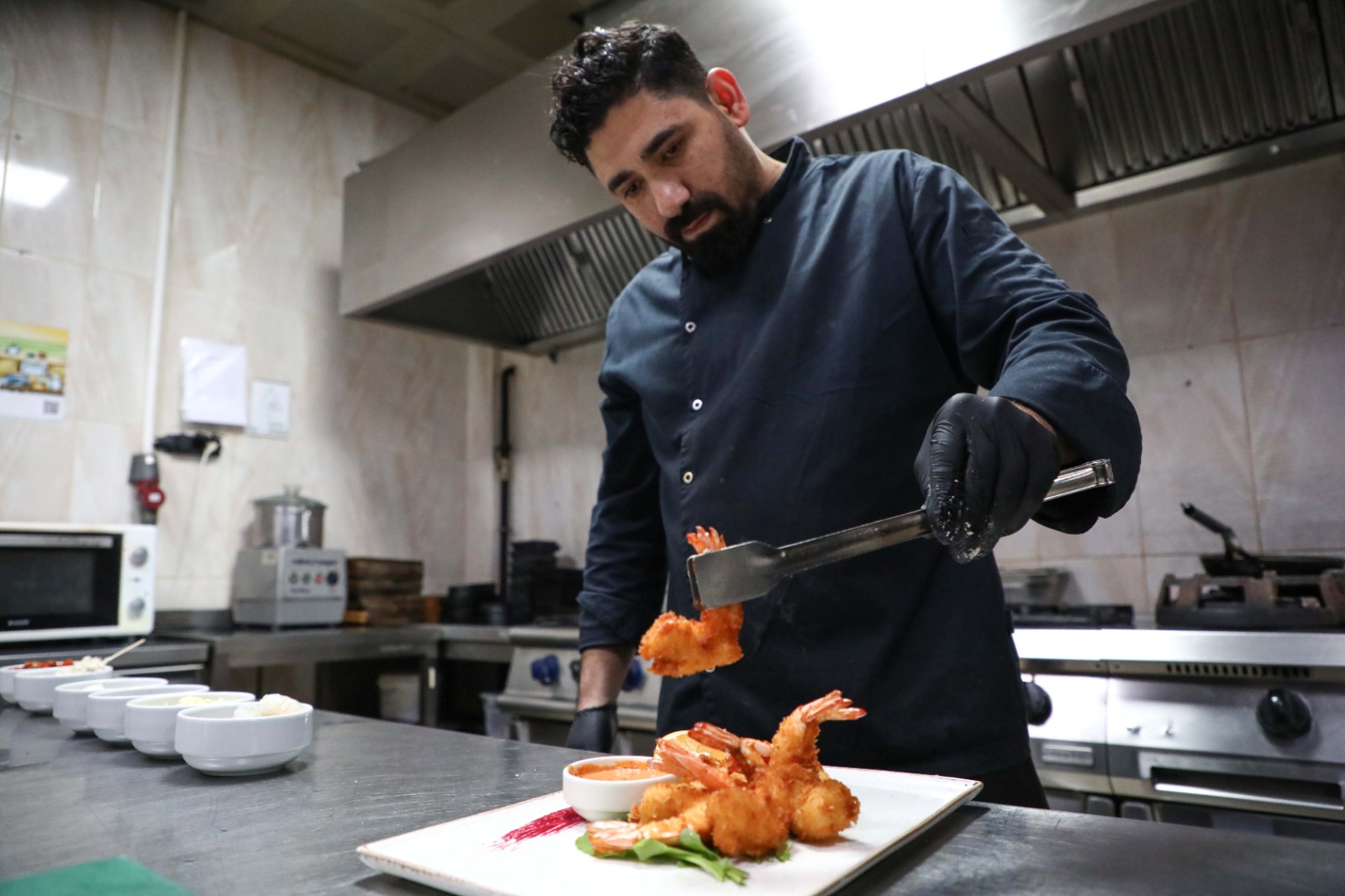 D U D E N B A L I K C A R S I S I N D A U Y G U N F I Y A T L I B A 1118793 332045