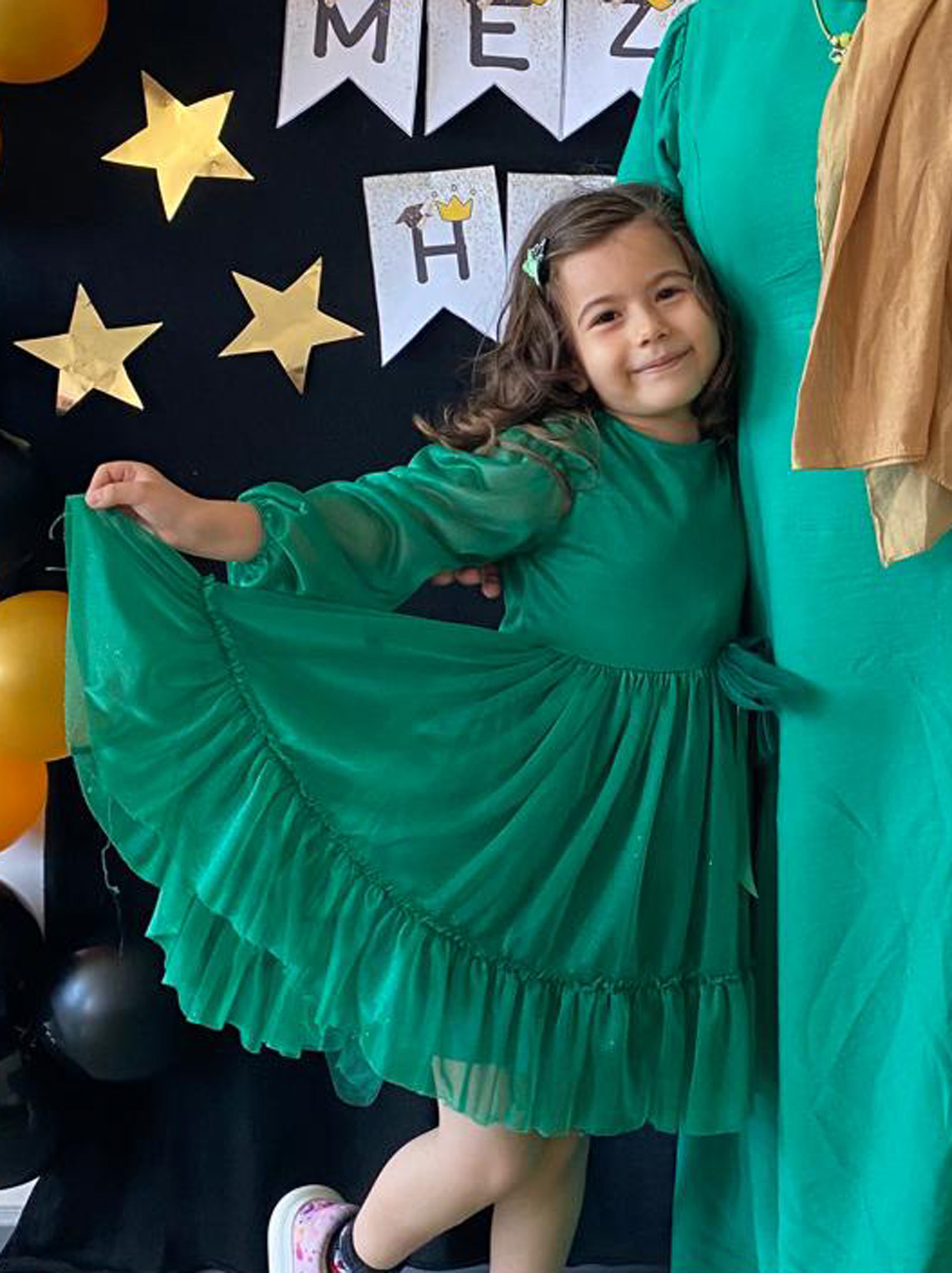 E S I I L E K I Z I N I O L D U R E N S U P H E L I P S I K O L O J 1098621 326092