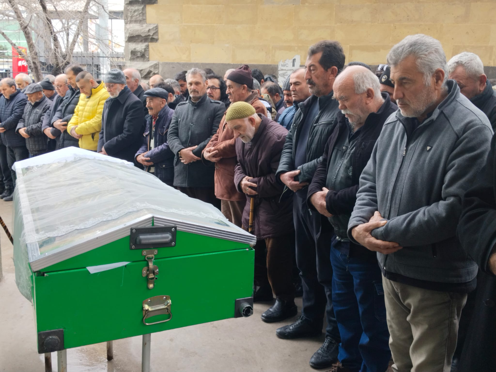 E S K I E R K E K A R K A D A S I T A R A F I N D A N O L D U R U L E N 1132461 336226