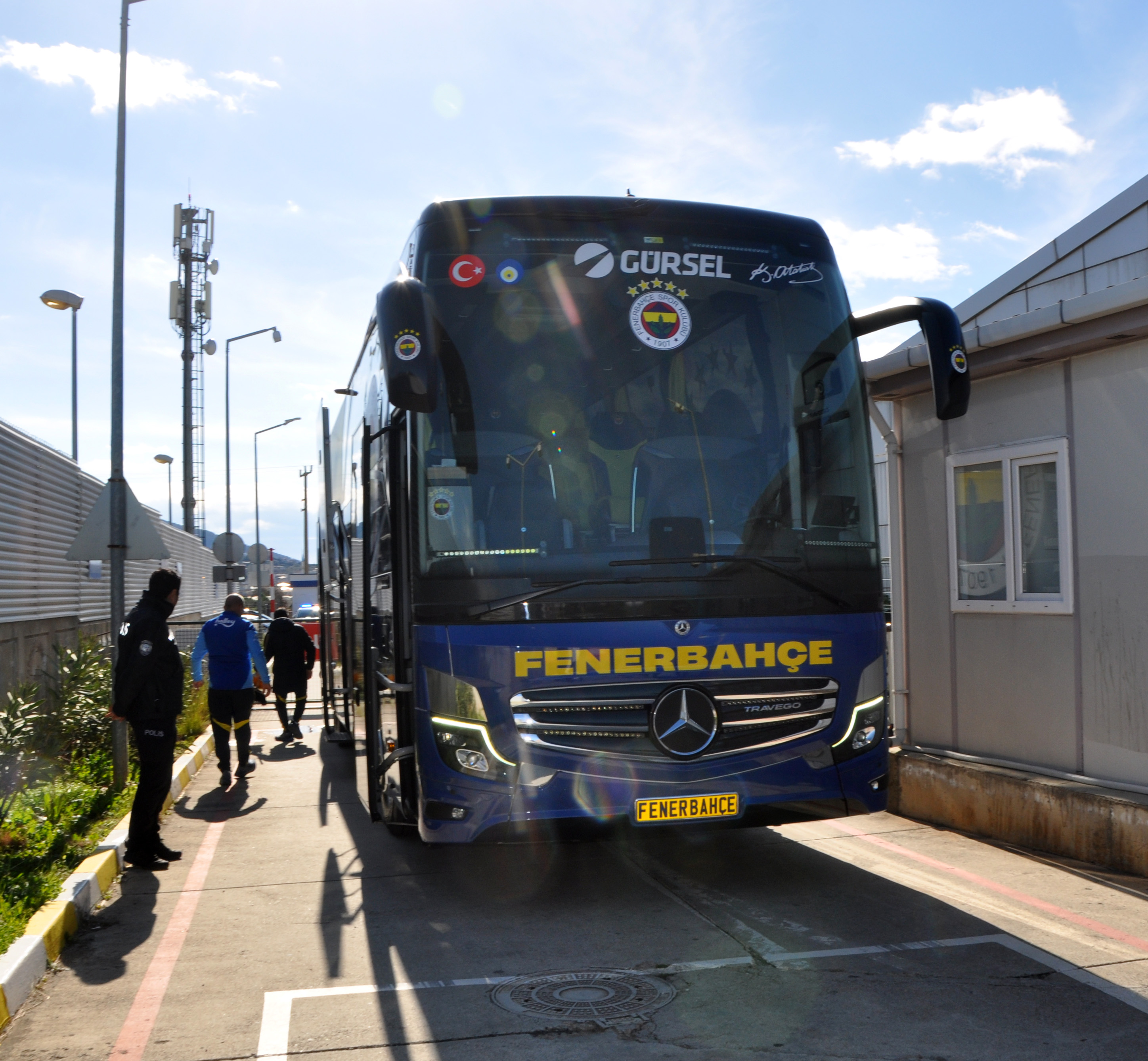 F E N E R B A H C E A N T A L Y A D A N A Y R I L D I 1124102 333541