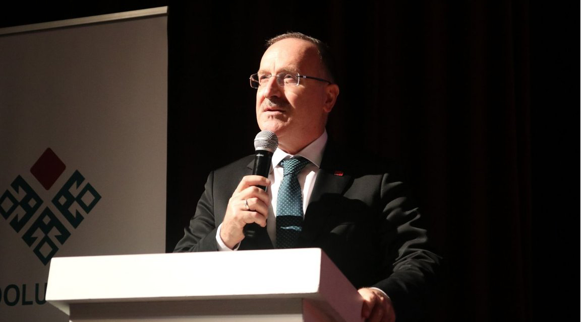 G Oi Uh Ra Q A A6 Gv5