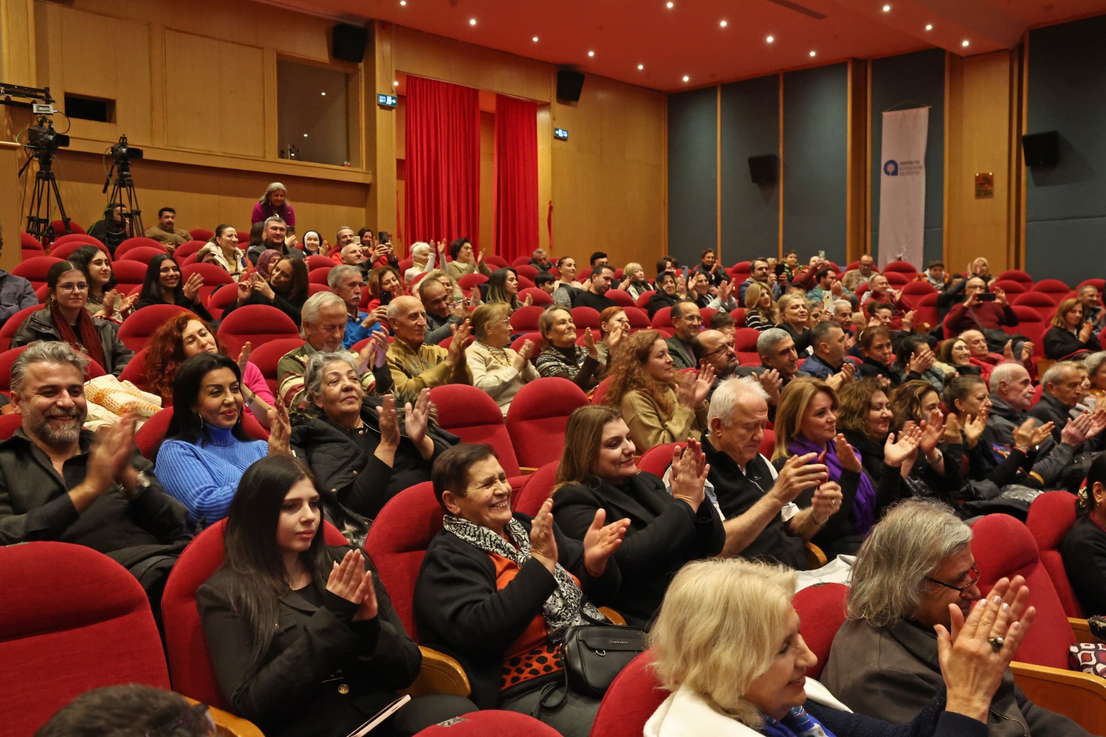 G9G Xm L Z Xc A Er26X