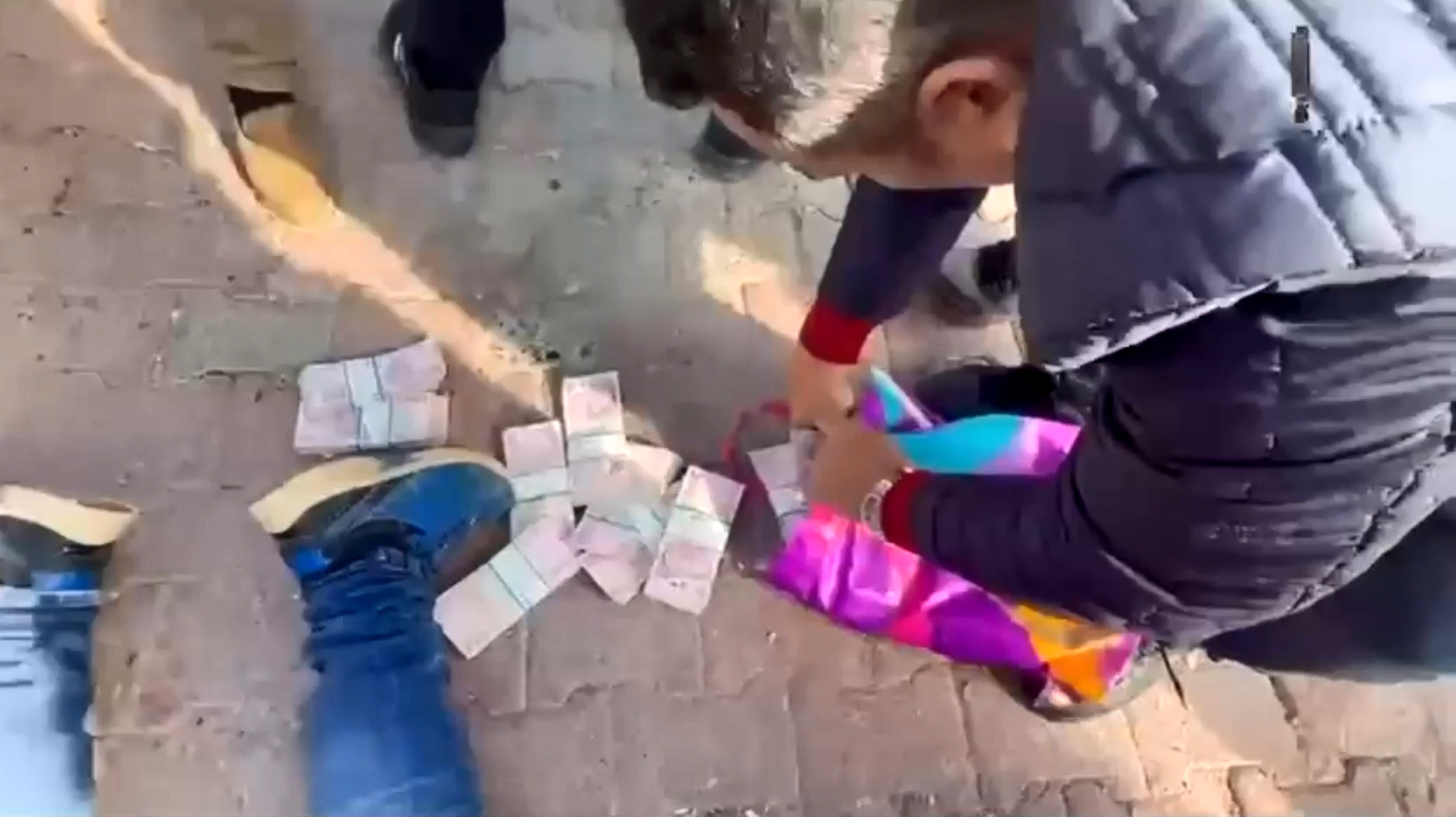 I S Y E R I S A H I B I N E S A N T A J Y A P A N 4 S U P H E L I 1116645 331538