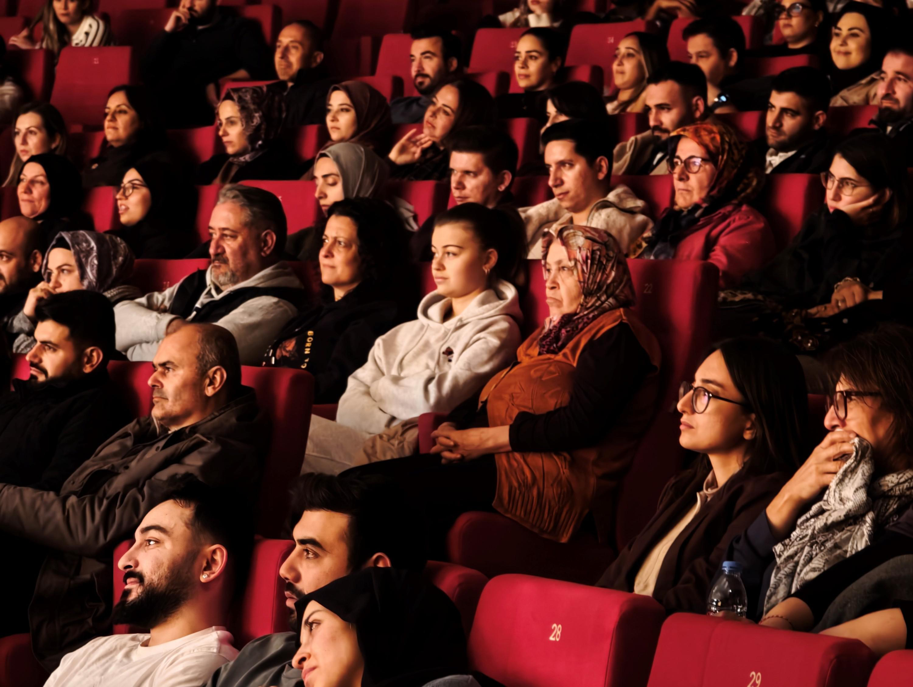 K A C B A B A K A C K E P E Z S A H N E S I N D E 1104249 327797