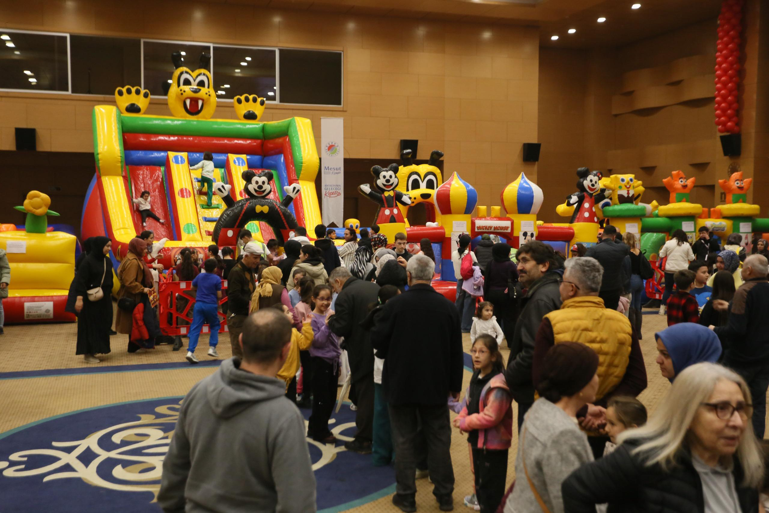 K E P E Z I N S O M E S T I R F E S T I V A L I B A S L A D I 1140377 338622