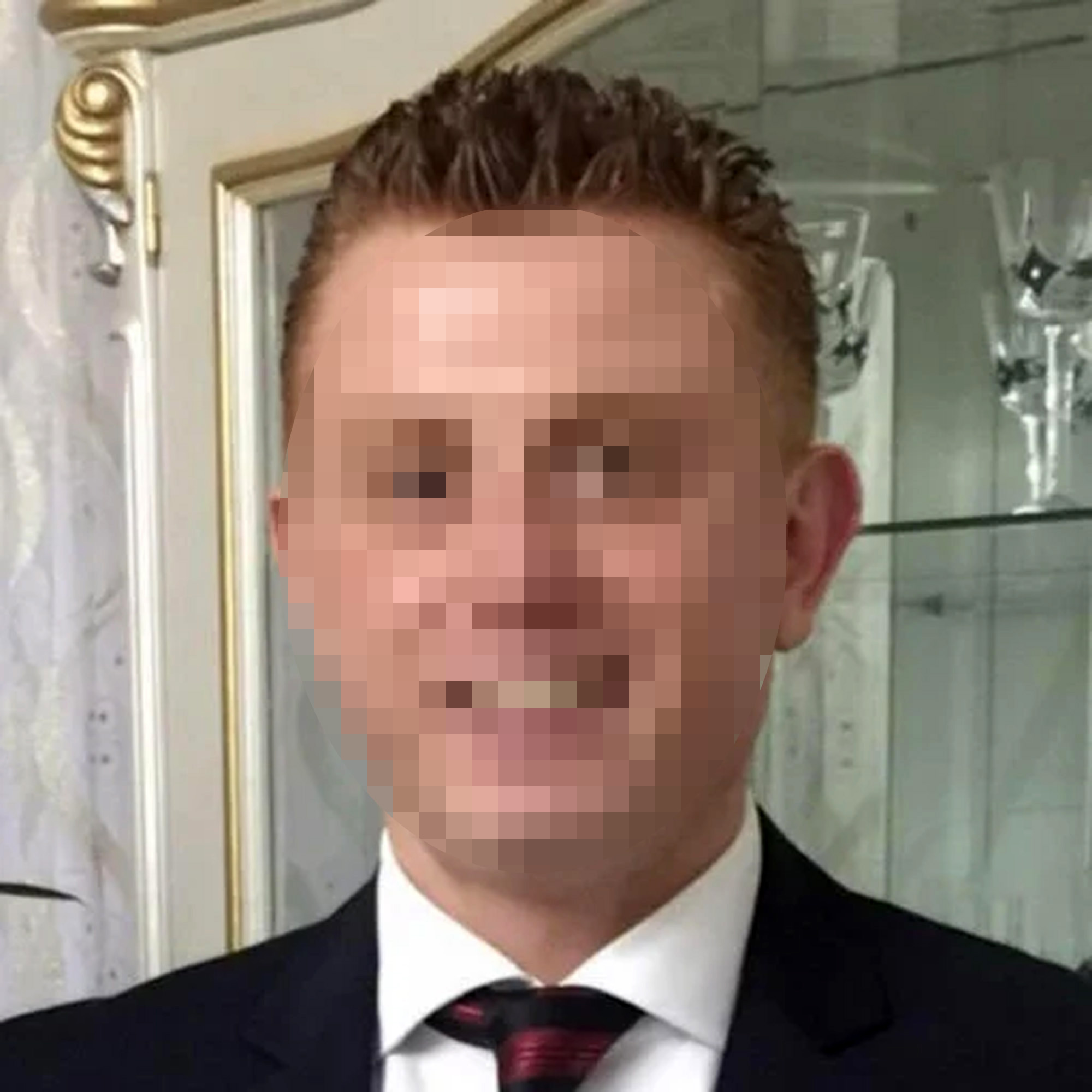 K L I N I K T E M O B B I N G V E G O R E V I K O T U Y E K U L L A N 1134553 336811