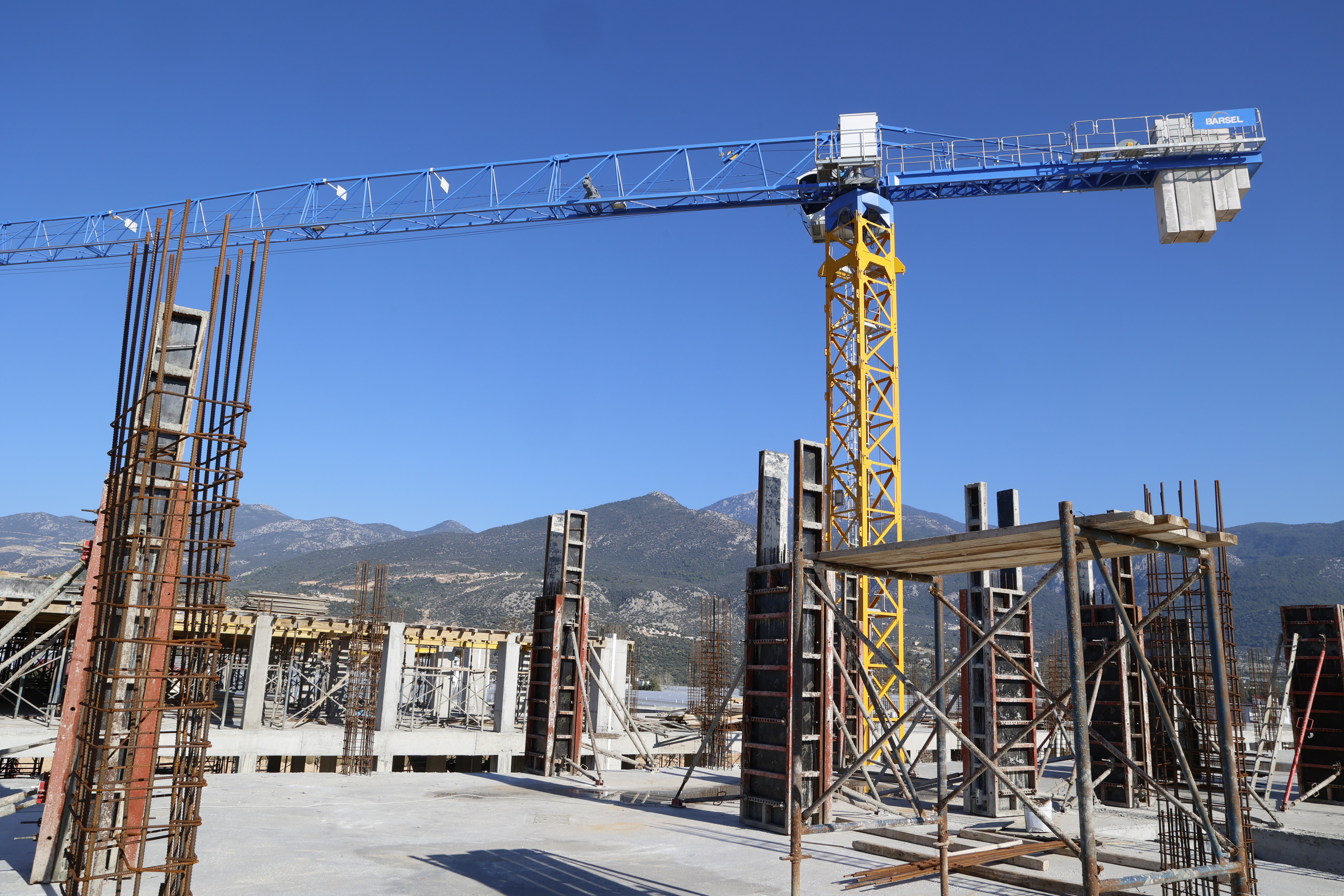 Kınık Toptancı Hal Kompleksi Ticaretin Kalbi Olacak (7)