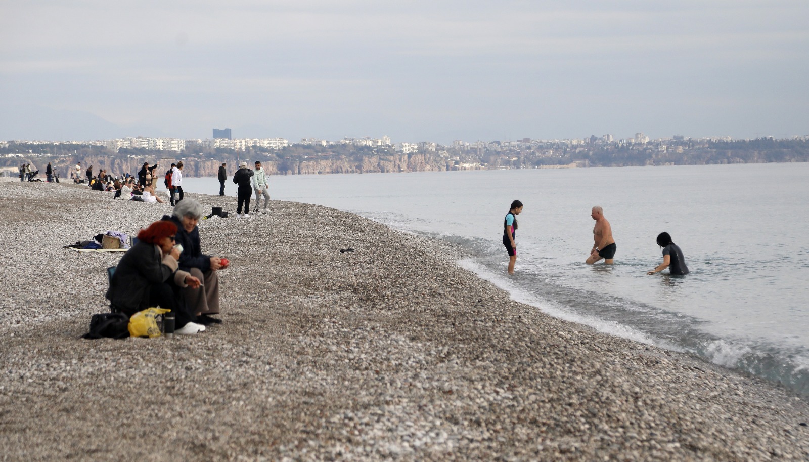 O C A K A Y I N D A A N T A L Y A D A B A H A R H A V A S I 1097590 325789