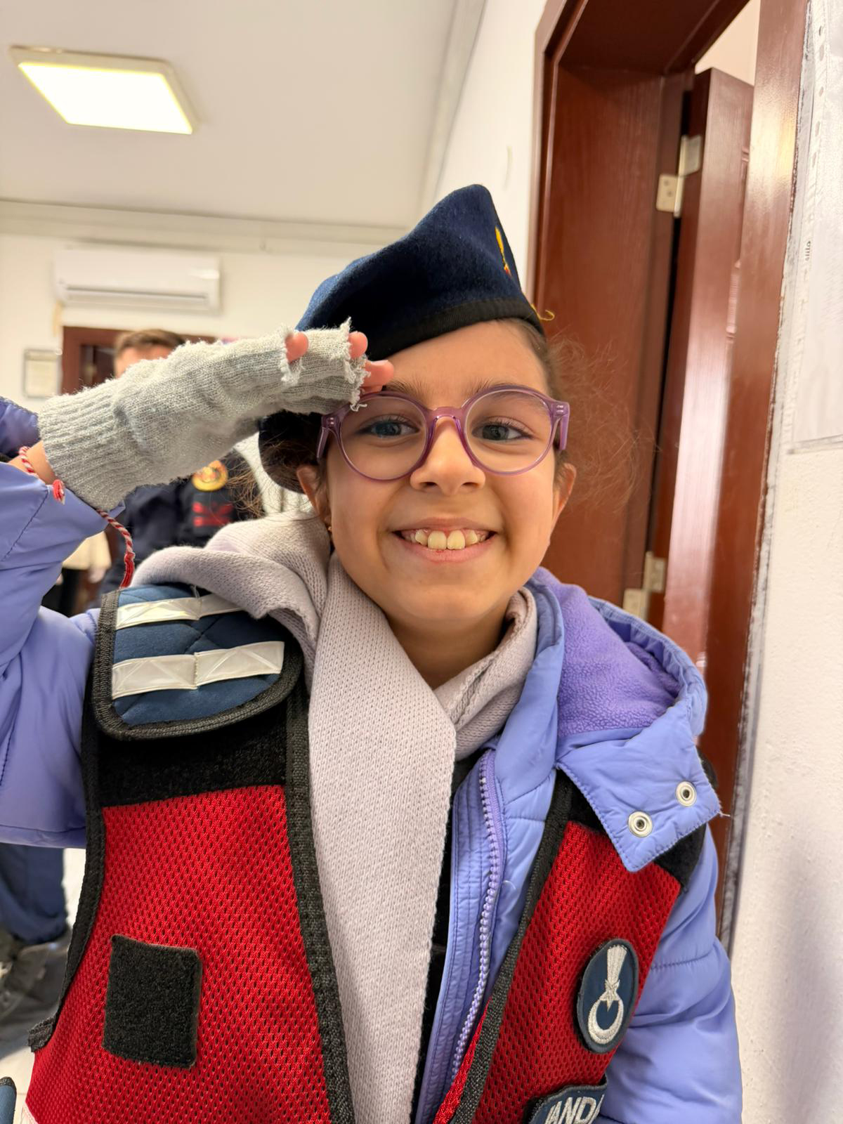 O G R E N C I L E R J A N D A R M A P E R S O N E L I N E A T K I O R D 1129033 335212