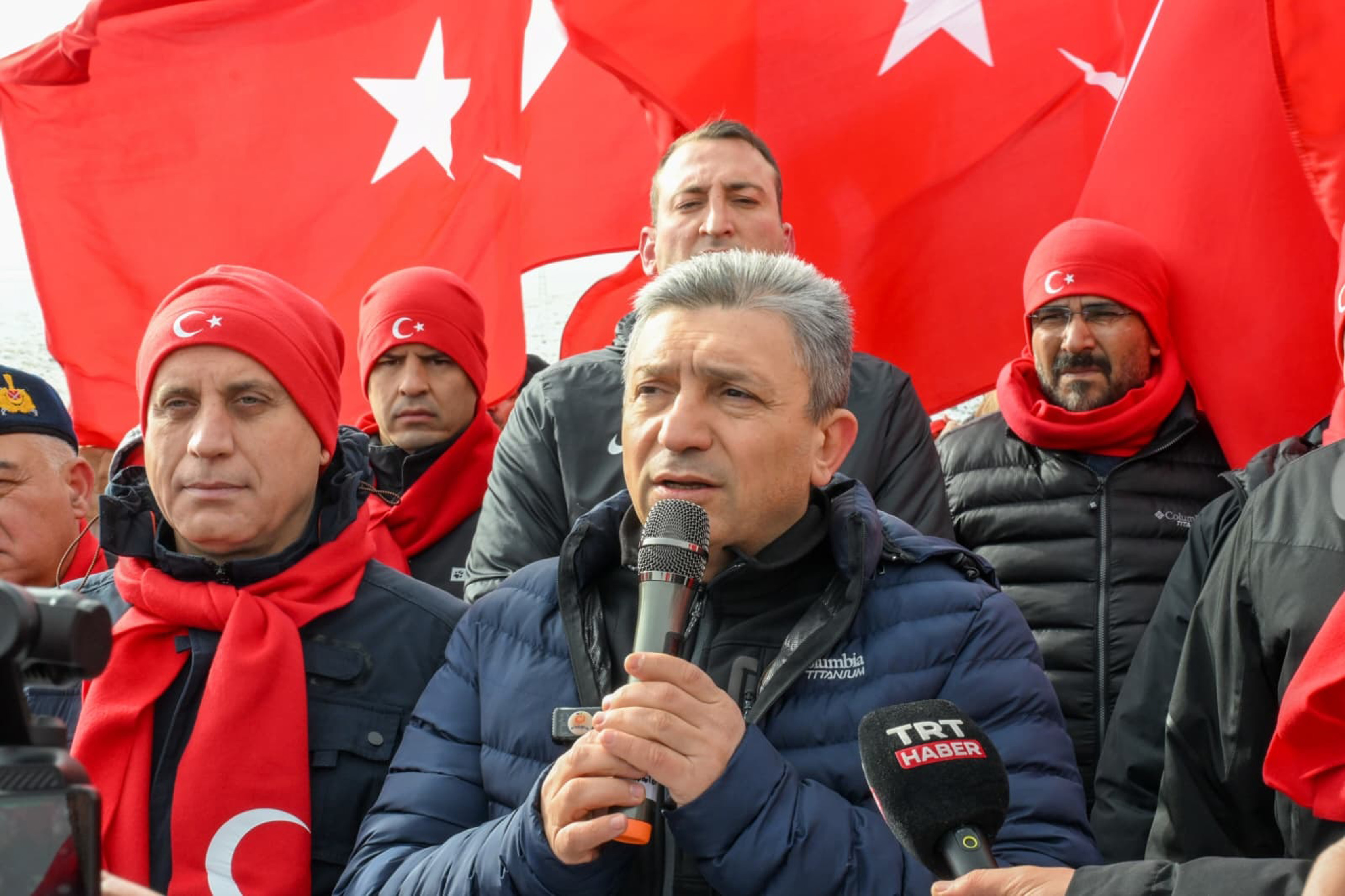 S A R I K A M I S S E H I T L E R I A N T A L Y A’ D A A N I L D I 1097865 325880