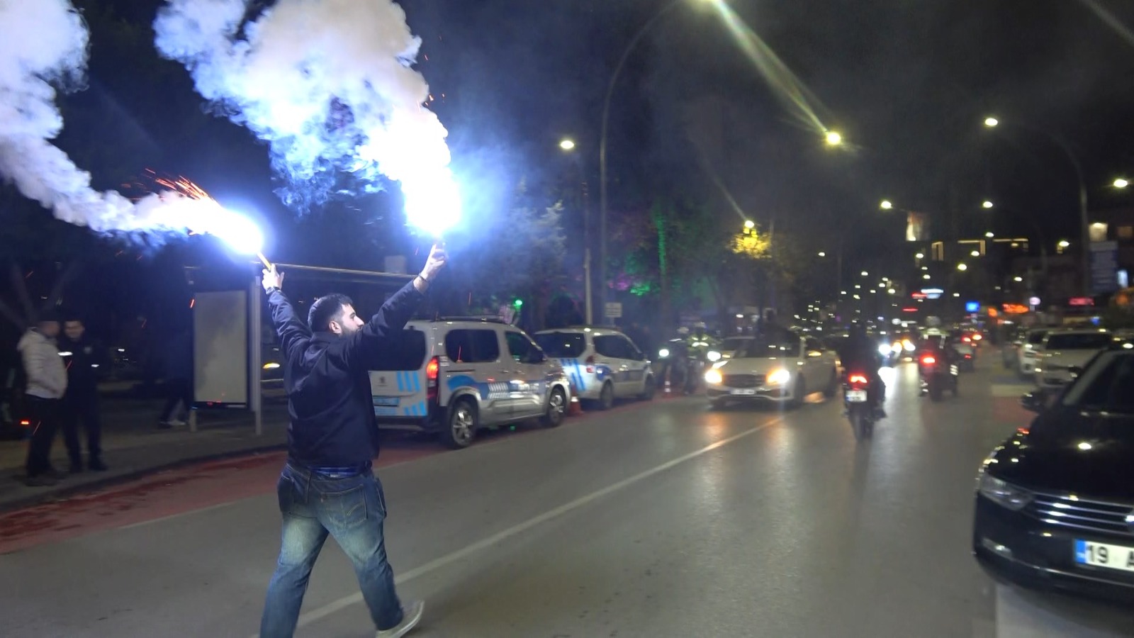 S A R I L A C I V E R T L I T A R A F T A R L A R A N T A L Y A’ D A S 1108843 329188-1