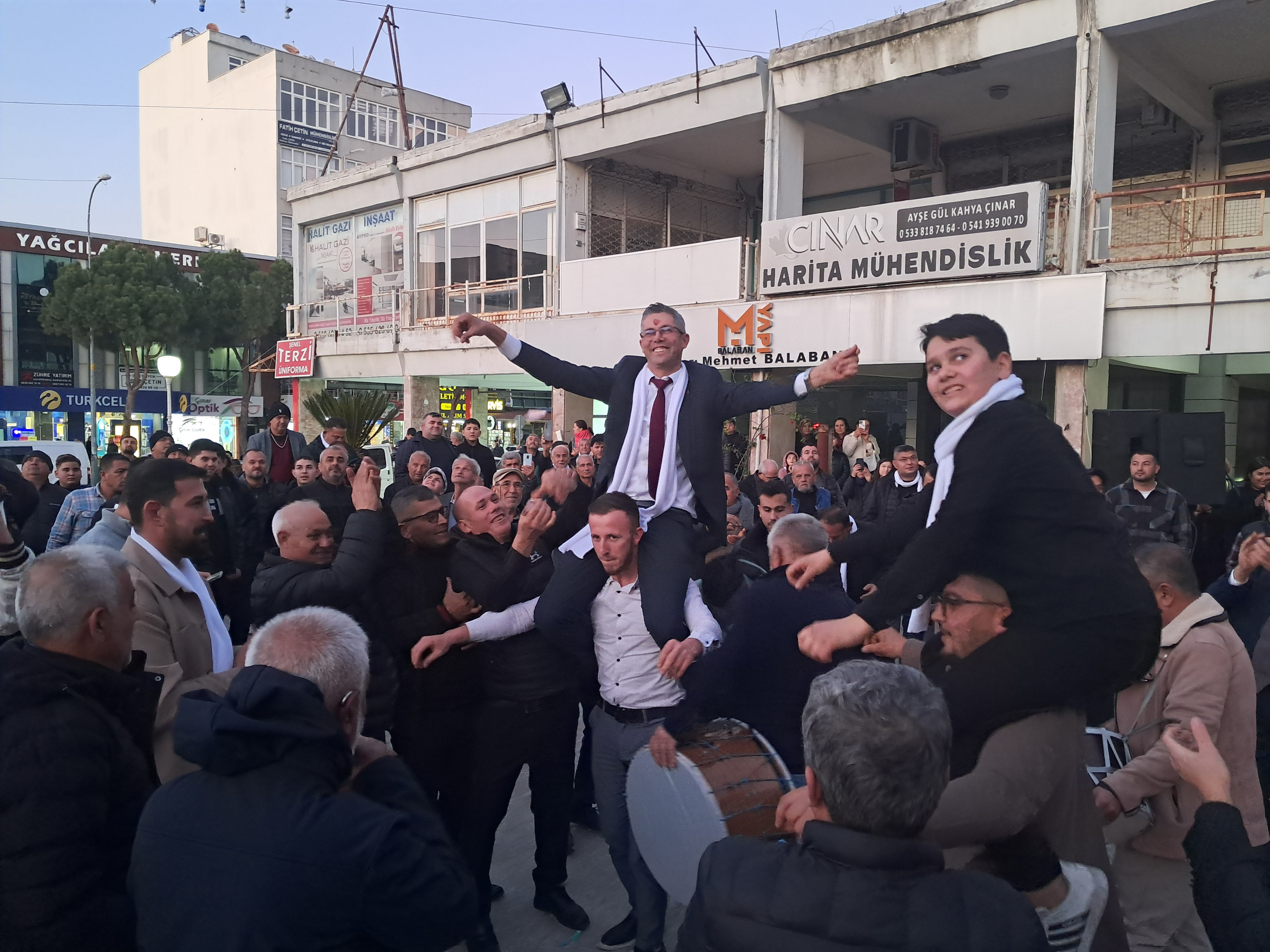 S E R I K P A Z A R C I L A R O D A S I N D A A K I L L I G U V E N 1116069 331342