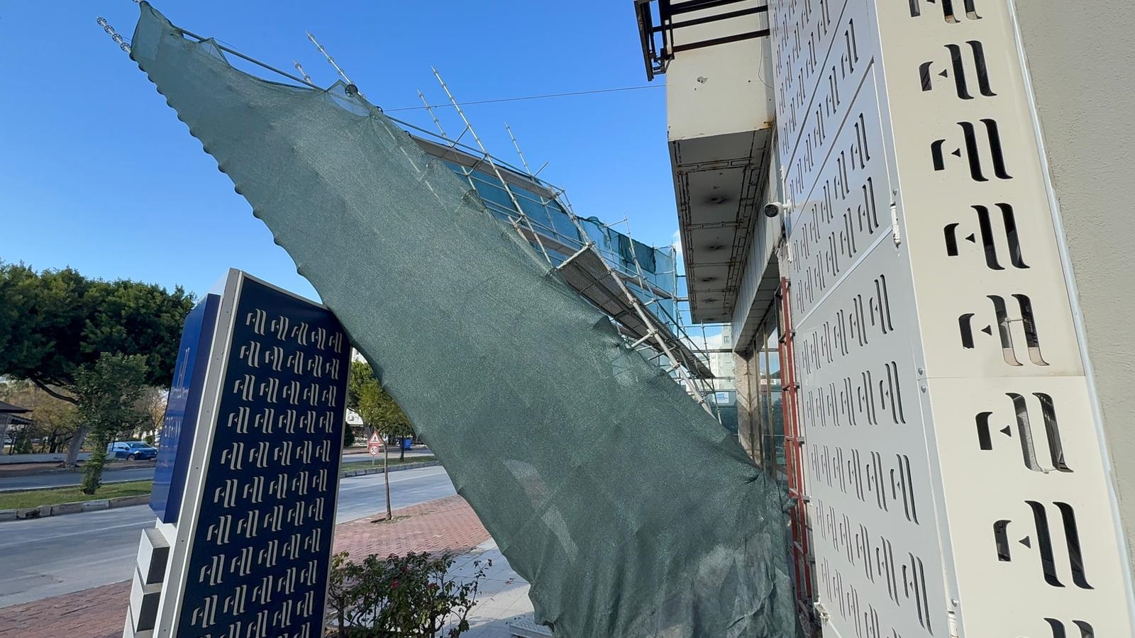 S I D D E T L I R U Z G A R I N S A A T I S K E L E S I N I U C U R A C 1092672 324322