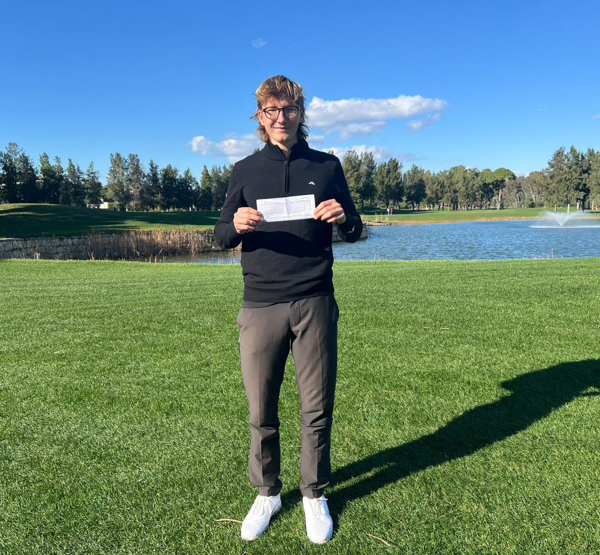 T U R K I Y E K A D I N L A R V E E R K E K L E R A M A T O R A C I K 1106996 328647