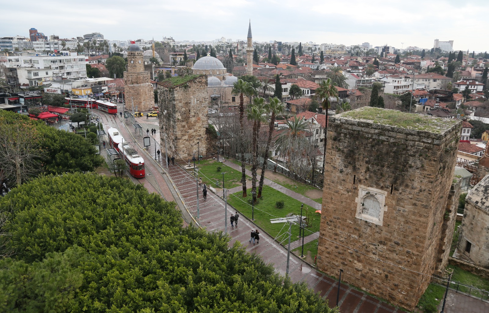 2 B I N Y I L L I K B U R C L A R A T R A M V A Y T E H D I D I T 1159978 344457