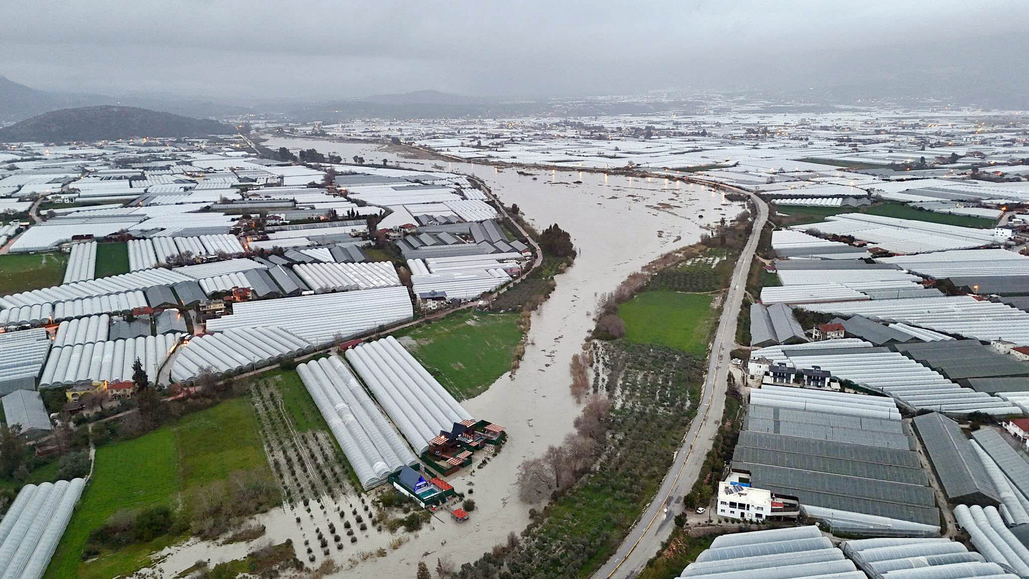 40 G U N D E Y A G A N Y A G M U R 4 S A A T T E Y A G M A Y 1188076 353035