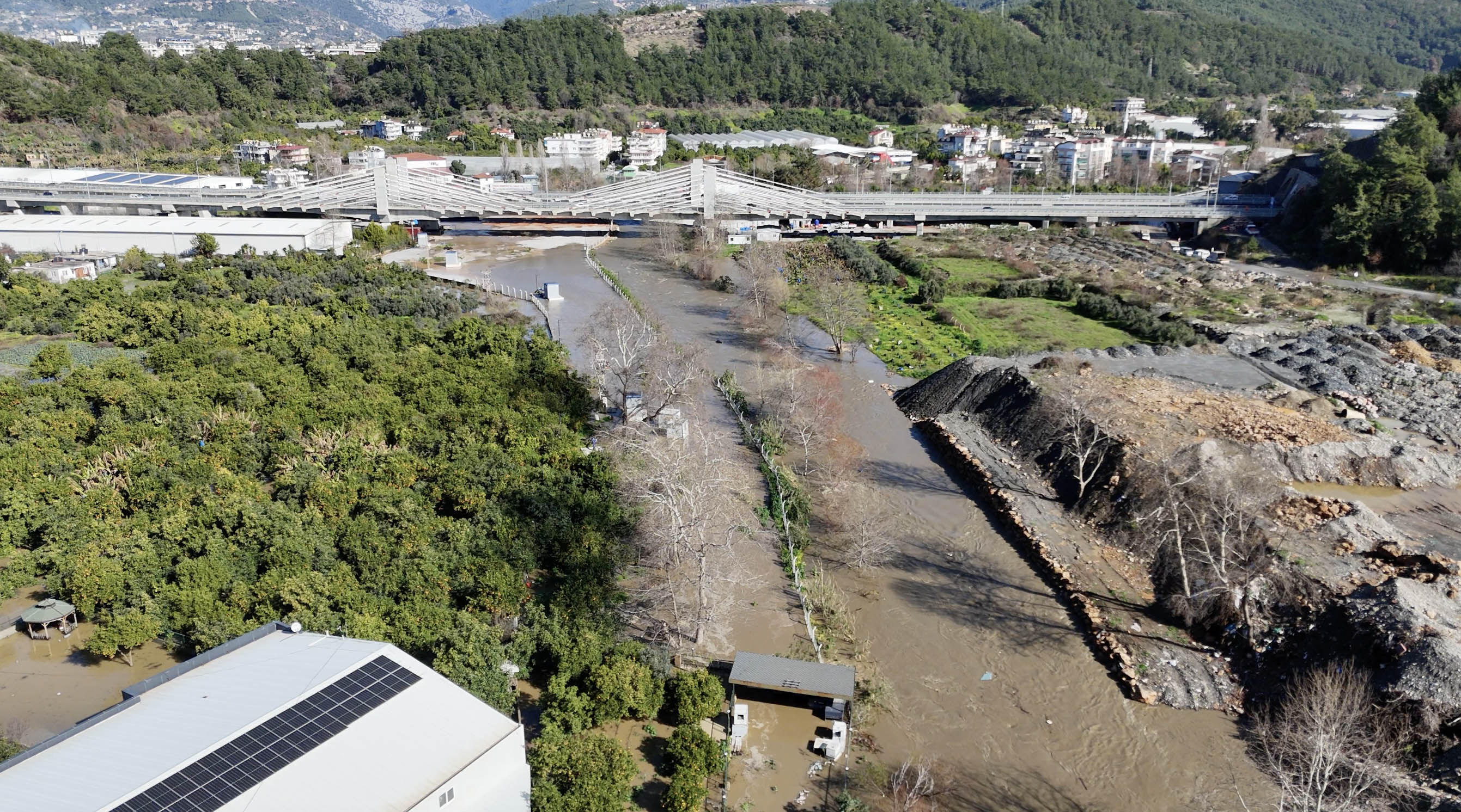 40 G U N D E Y A G A N Y A G M U R 4 S A A T T E Y A G M A Y 1188077 353035