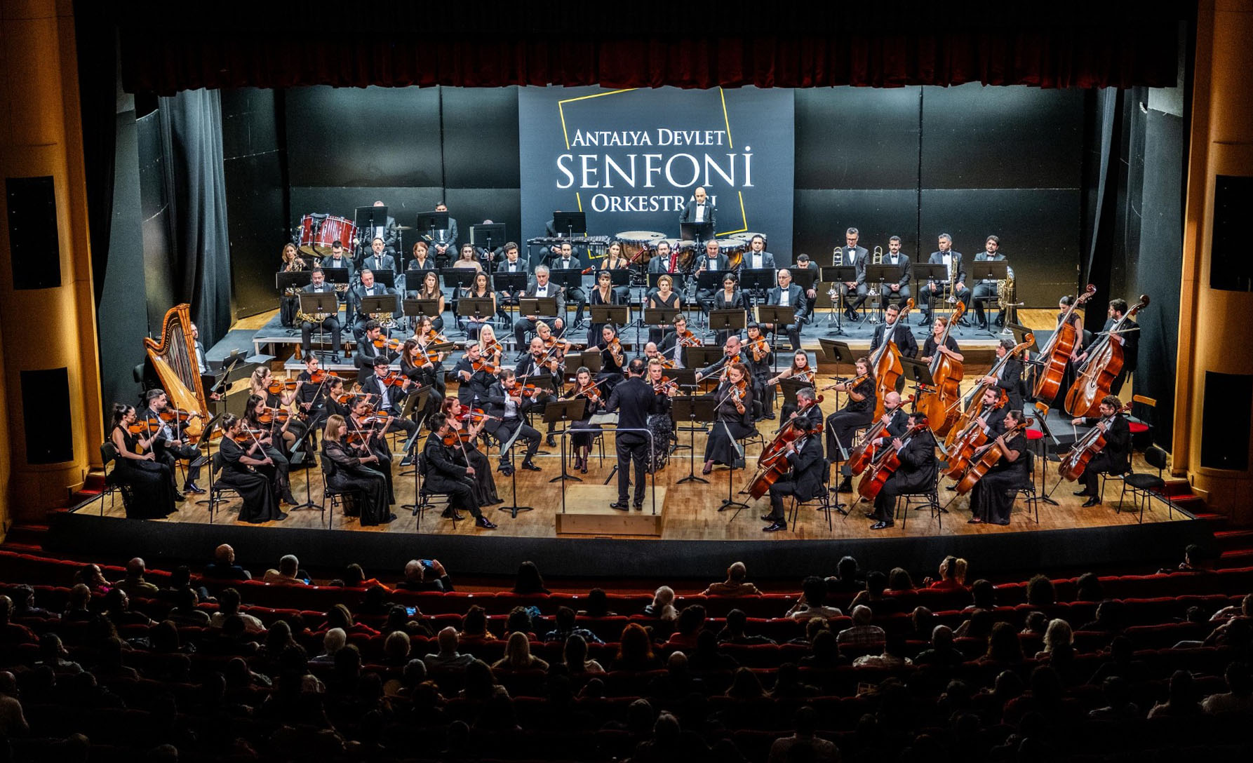 A D S O D A N D R A M A T I K D E R I N L I G I Y U K S E K K O N S E 1158408 343962