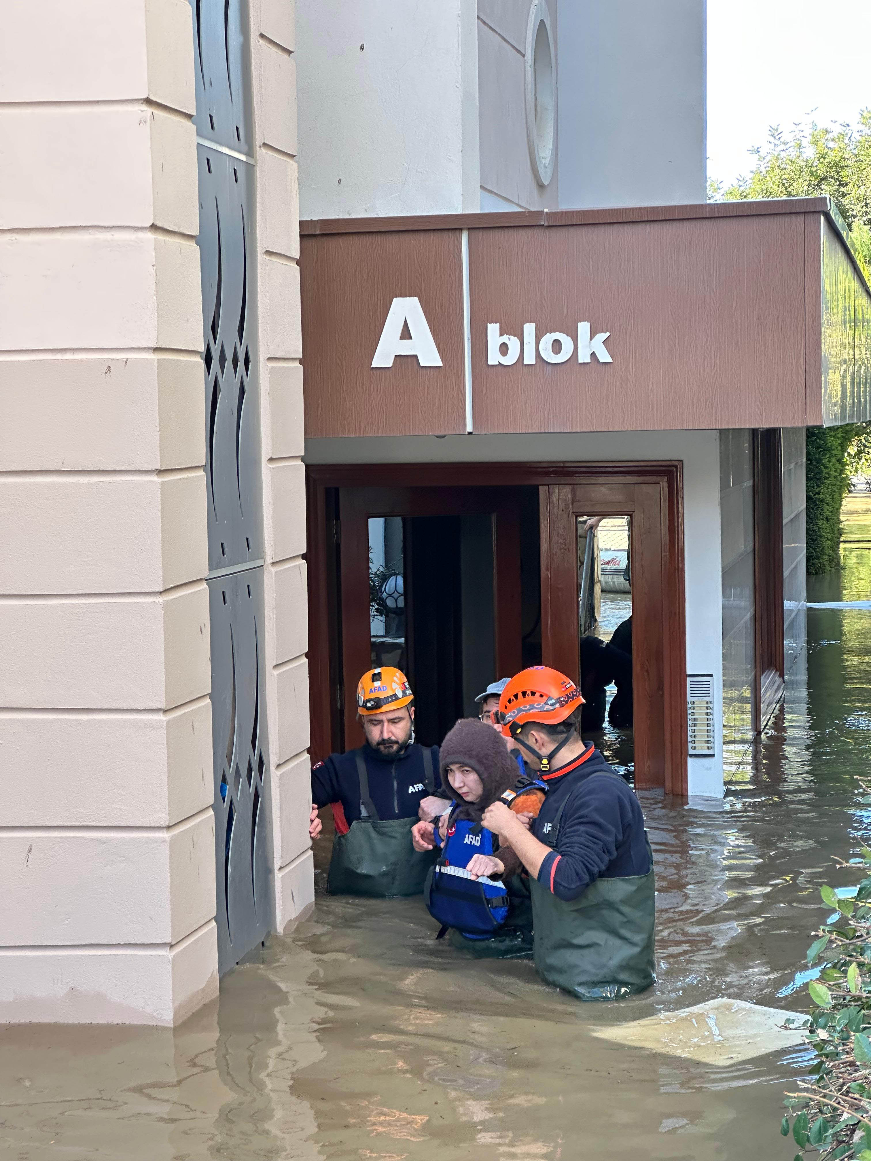 A N T A L Y A D A K U V V E T L I Y A G I S 7 I L C E D E H A S A R 1167730 346872