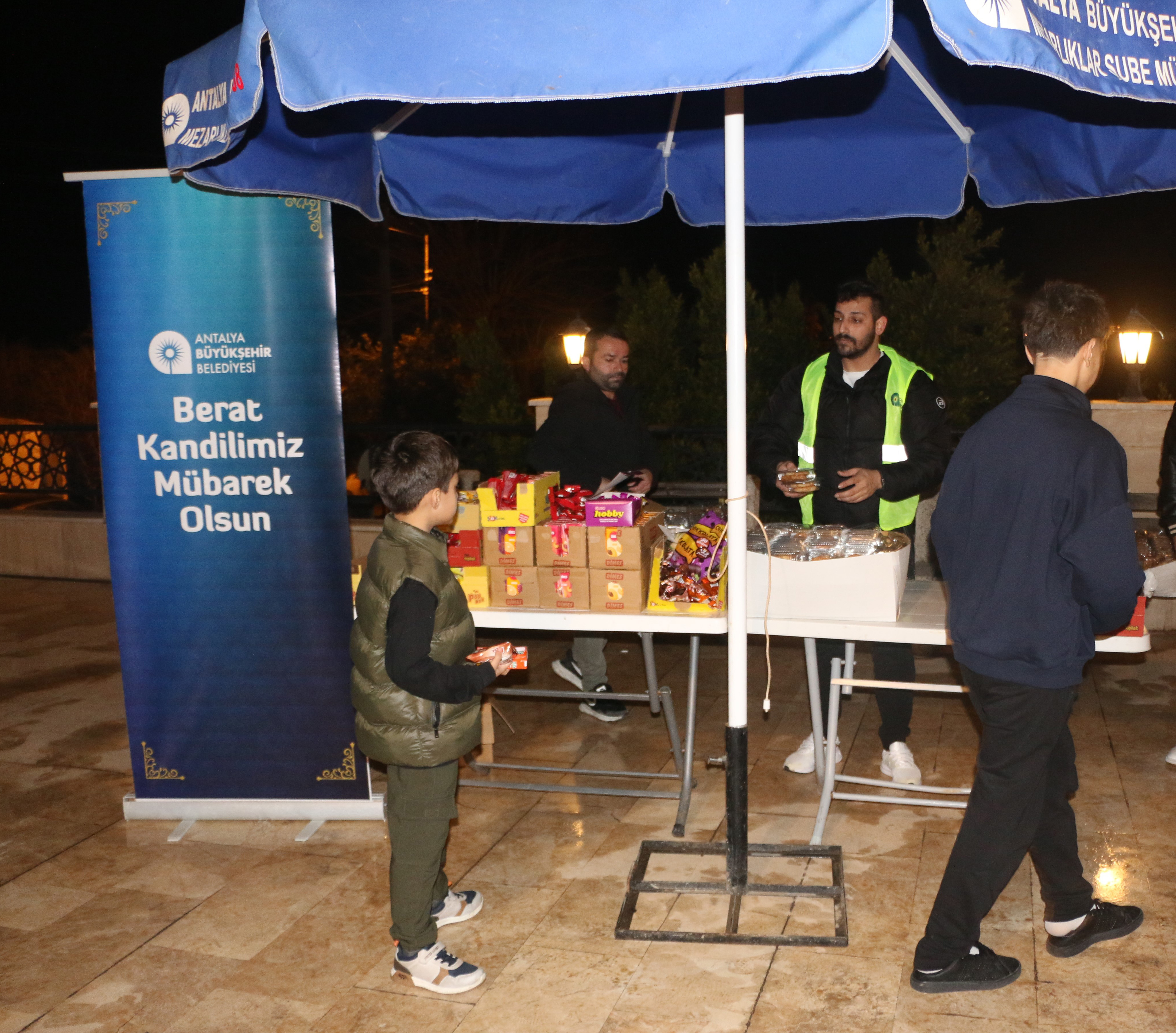 B E R A T K A N D I L I’ N D E L O K M A V E K A N D I L S I M I D I 1147943 340914