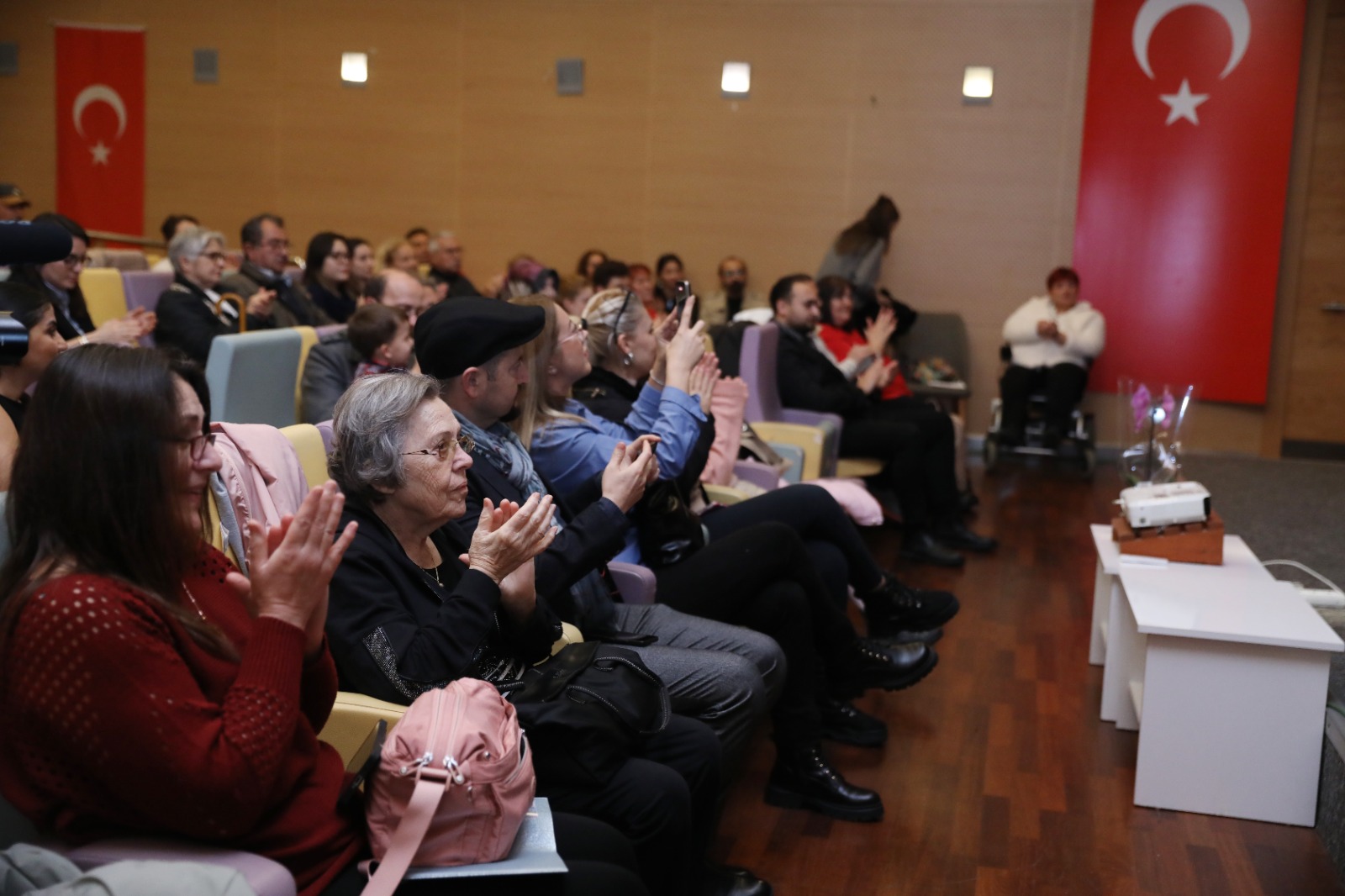 B I R T U S B I R T U T K U B I R K O N S E R P I Y A N O 1170422 347626