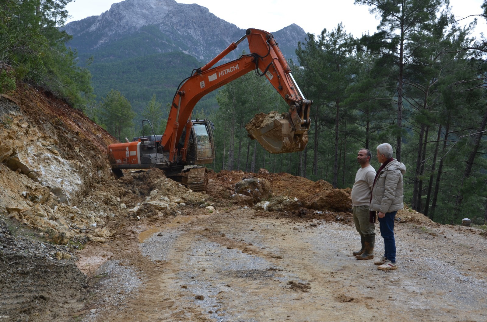 B U Y U K S E H I R A L A N Y A D A Y O L L A R I A C I K T U T M A K 1172297 348238