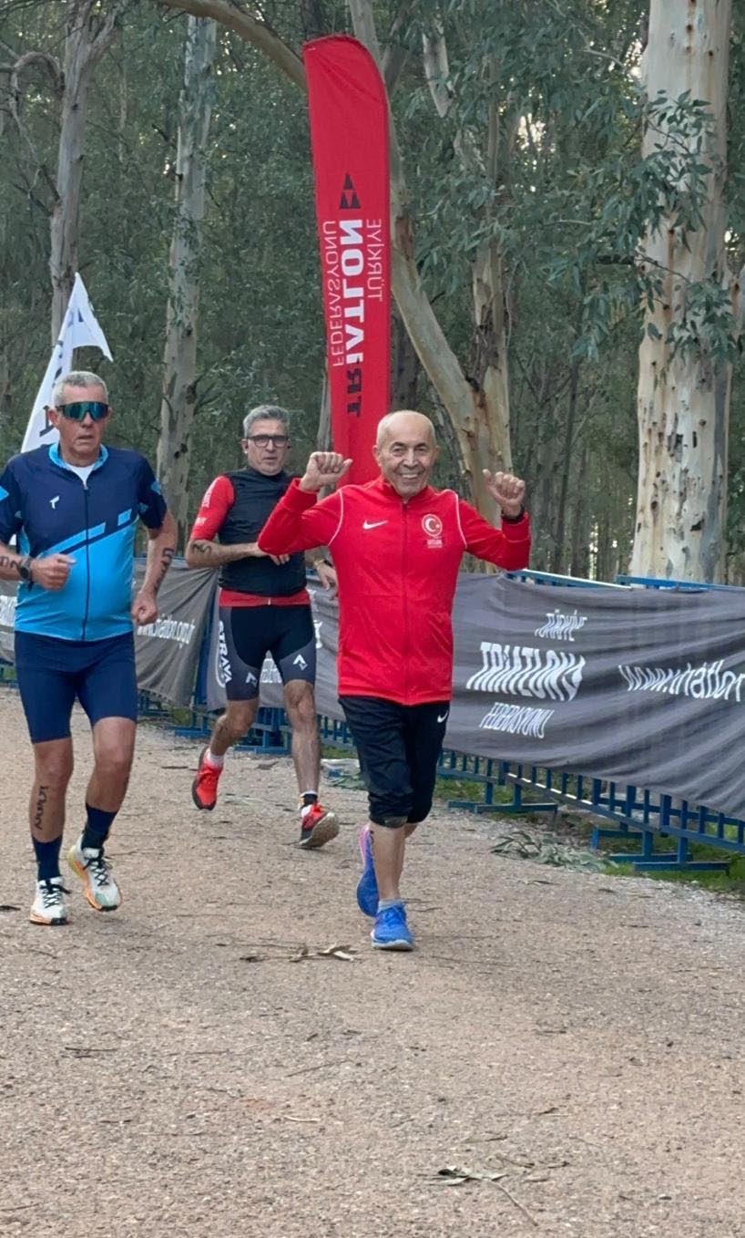 D E M I R A D A M I Z M I R D U A T L O N U N D A B I R I N C I 1170143 347548