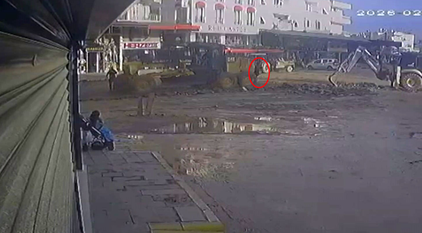 D O Z E R I N B E L E D I Y E C A L I S A N I N A C A R P T I G I K A Z 1155090 343011