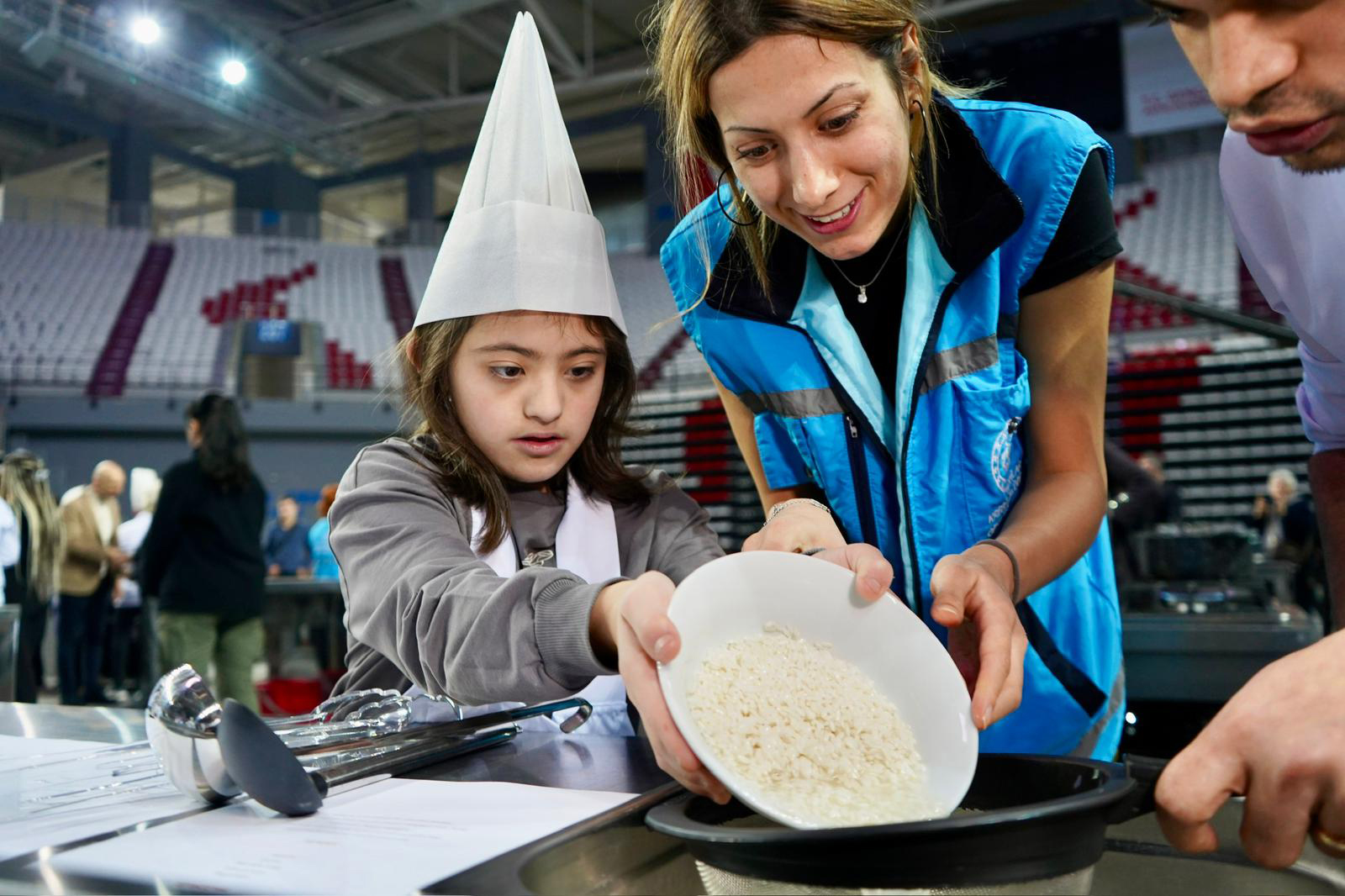 E N G E L T A N I M A Y A N S E F L E R A Y N I M U T F A K T A B U 1149940 341490