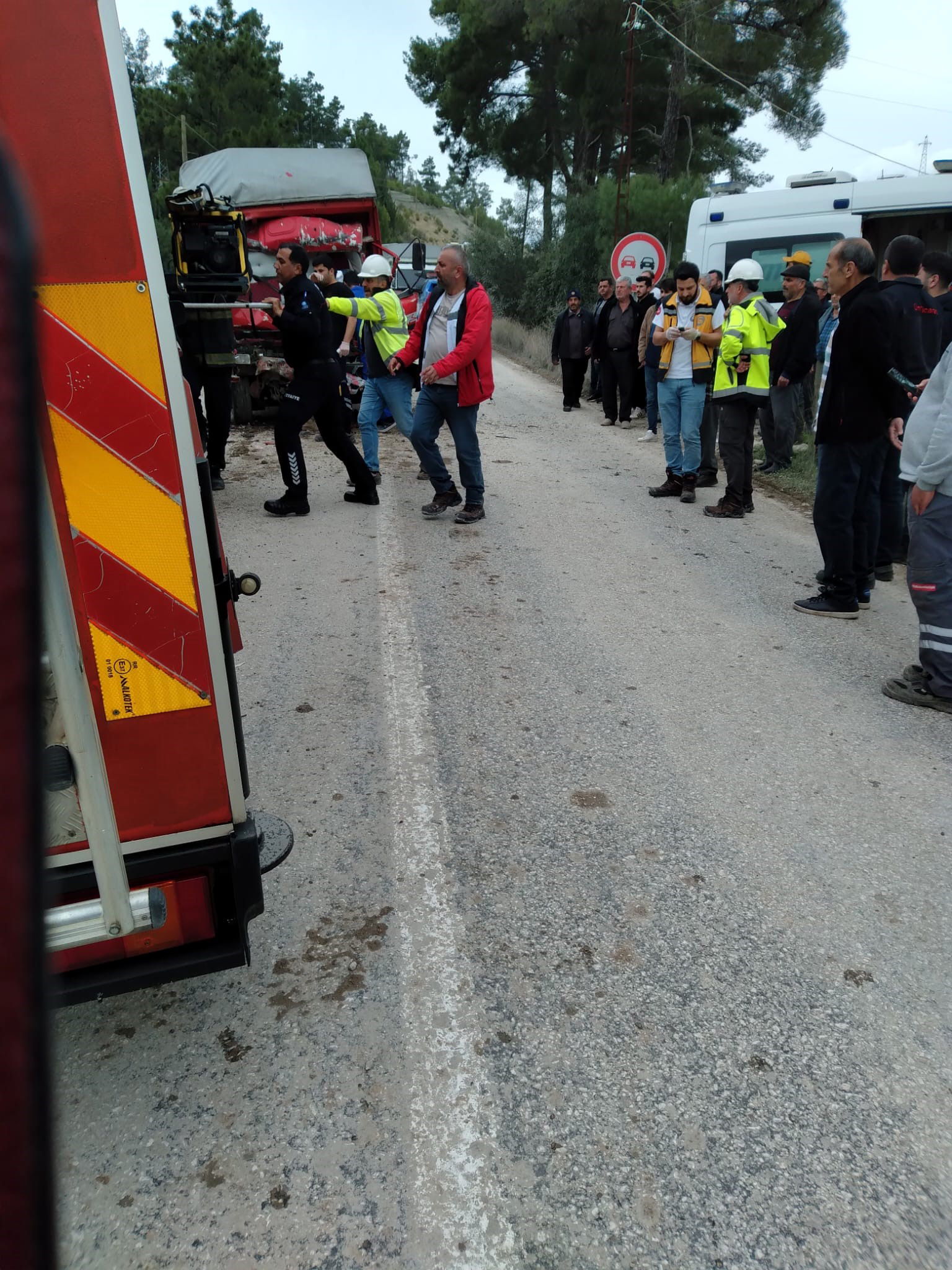 K A M Y O N L A R C A R P I S T I 1 Y A R A L I 1163192 345516