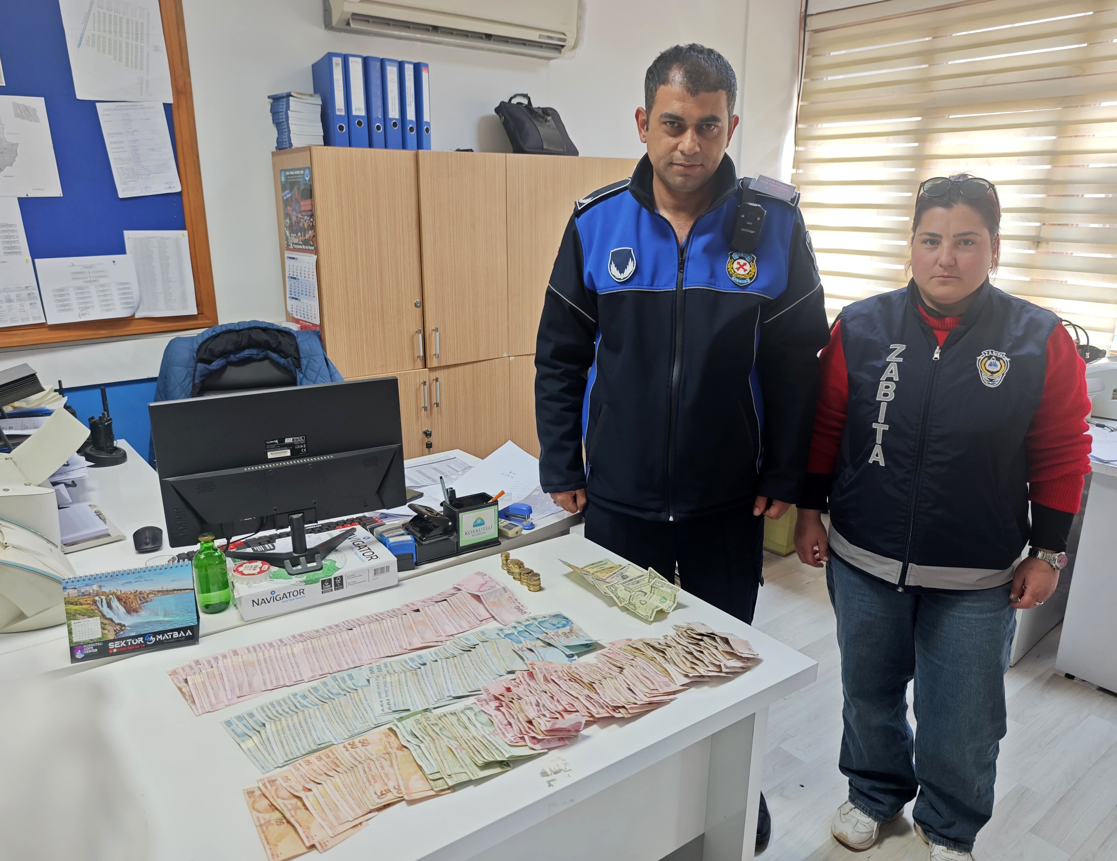 K O R K U T E L I D E D I L E N C I L E R E D E N E T I M 1189353 353406