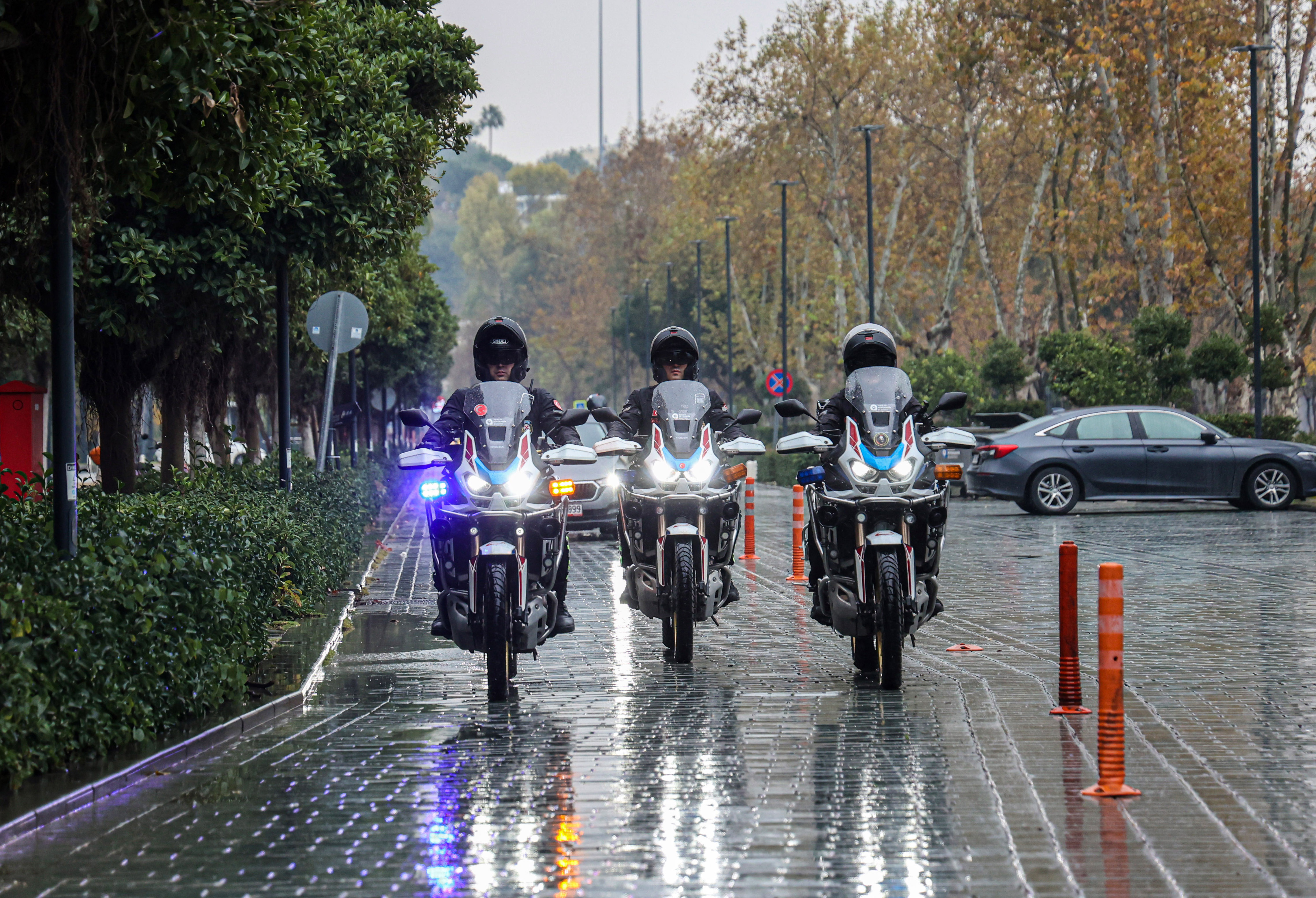 M O T O R I Z E Z A B I T A E K I P L E R I Y L E D A H A E T K I N D 1155446 343139