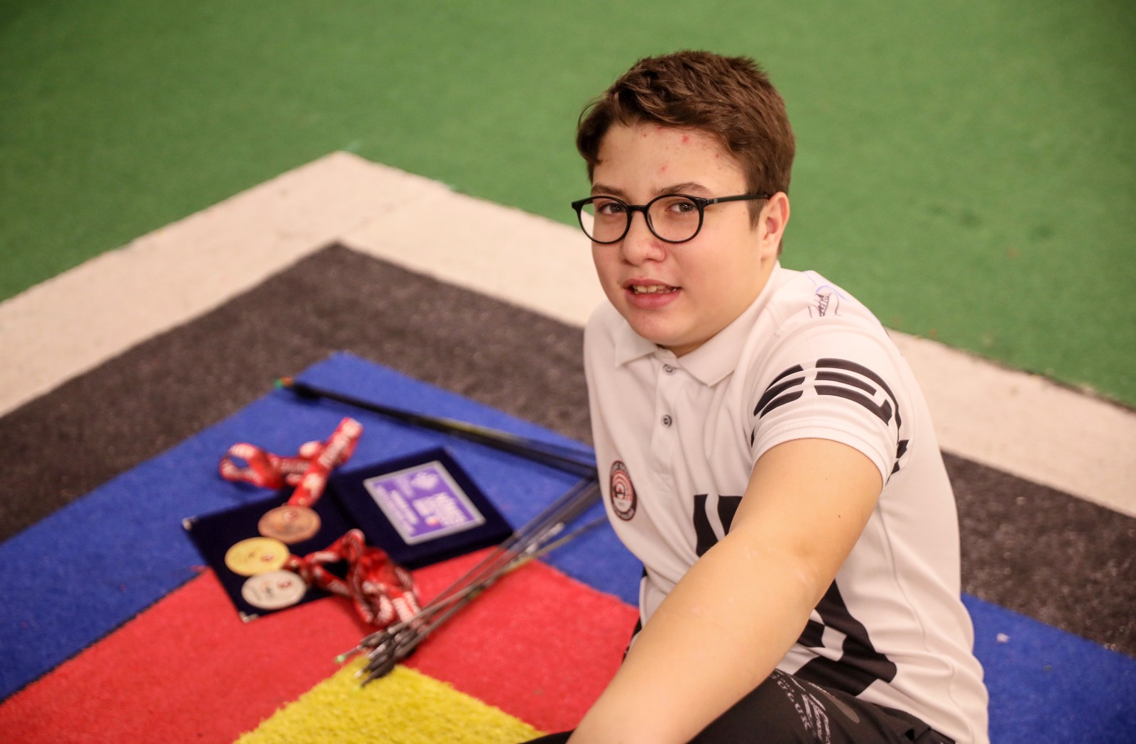 O Y U N C A K O K V E Y A Y I L E B A S L A D I I K I K E Z D 1175930 349316