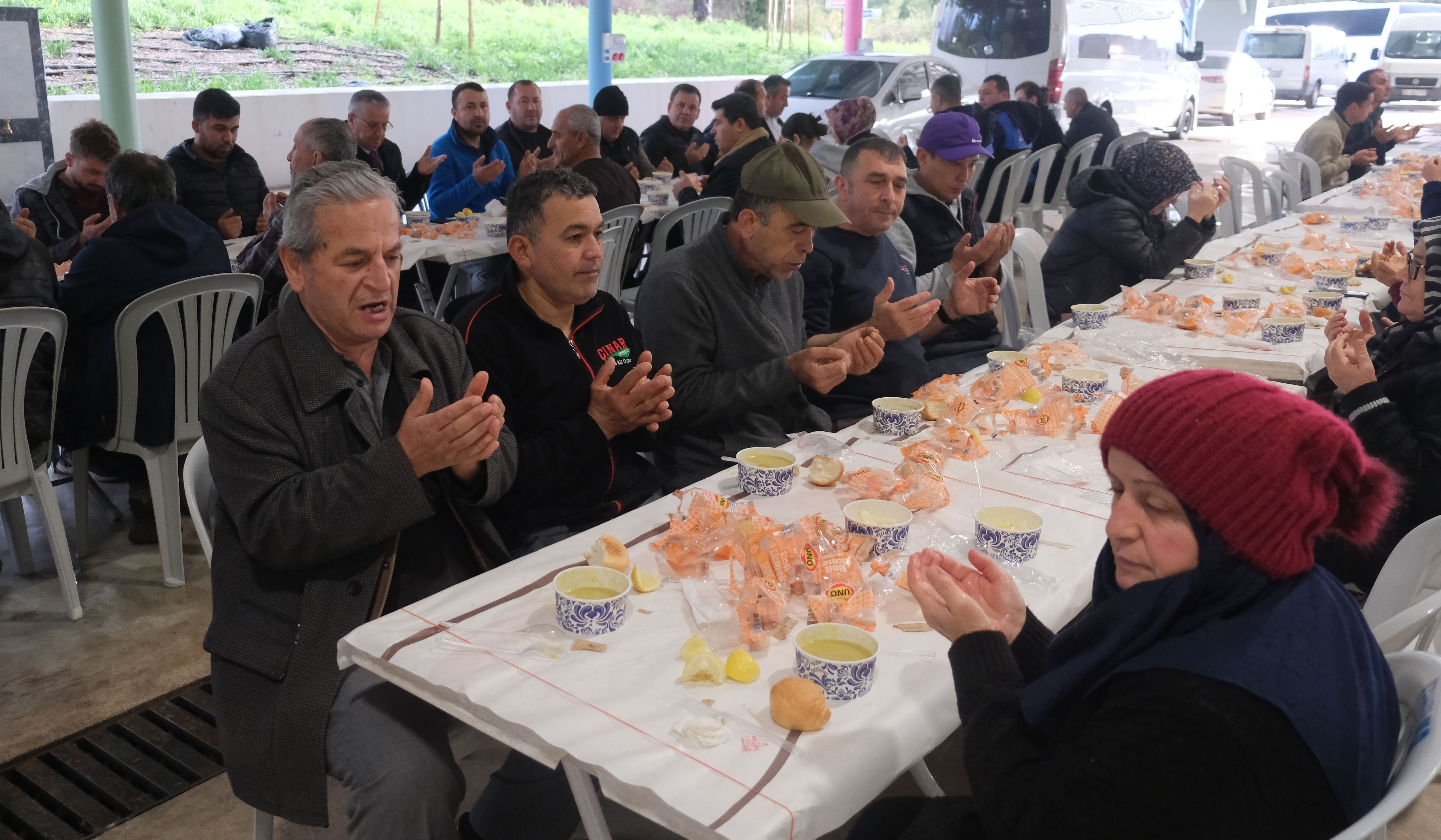 P A Z A R E S N A F I N A C O R B A I K R A M I 1160686 344683