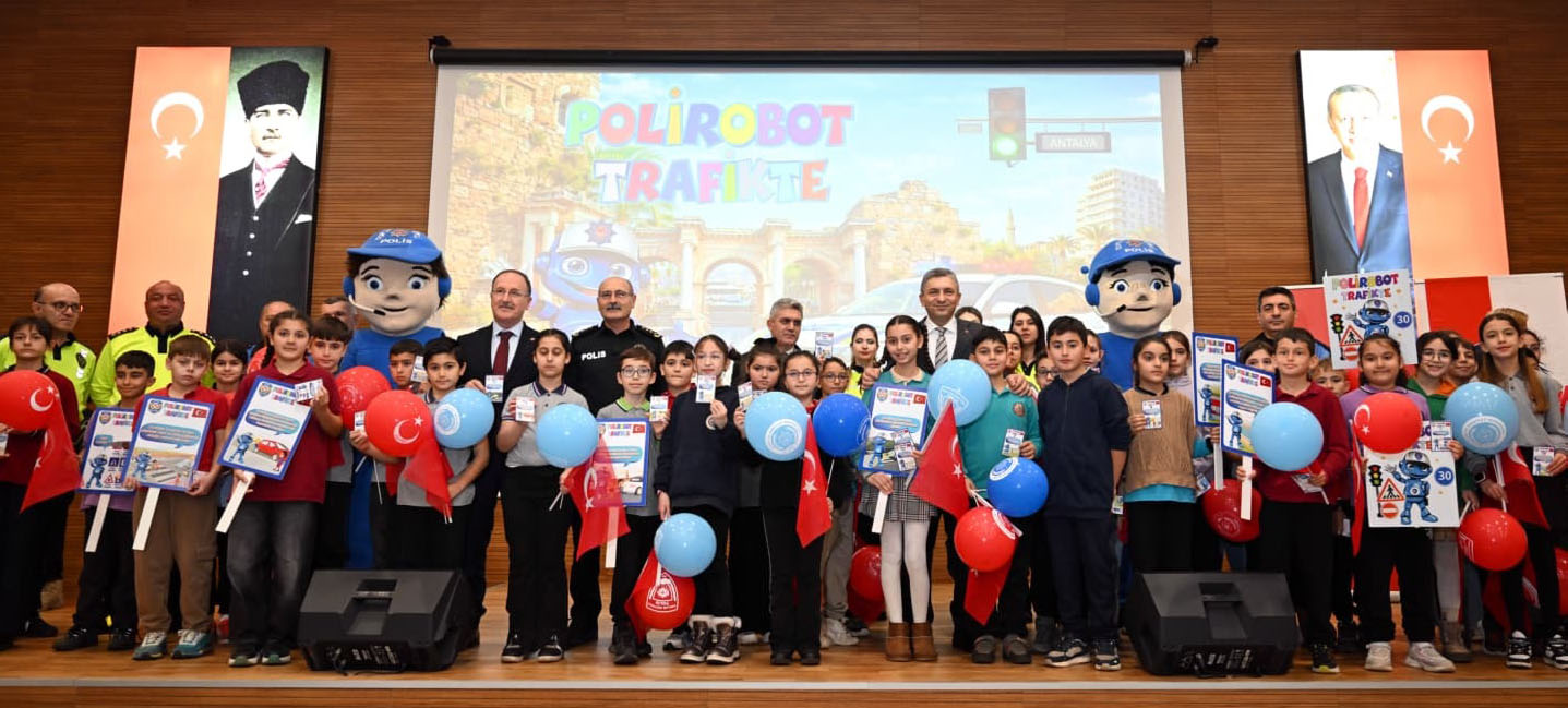 P O L I R O B O T I L E C O C U K L A R A T R A F I K B I L I N C I 1161080 344808