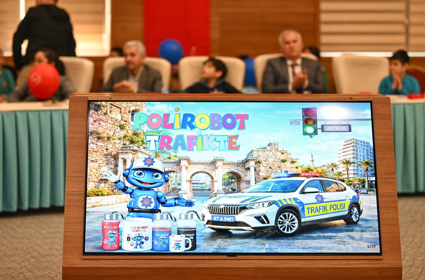 P O L I R O B O T I L E C O C U K L A R A T R A F I K B I L I N C I 1161082 344808