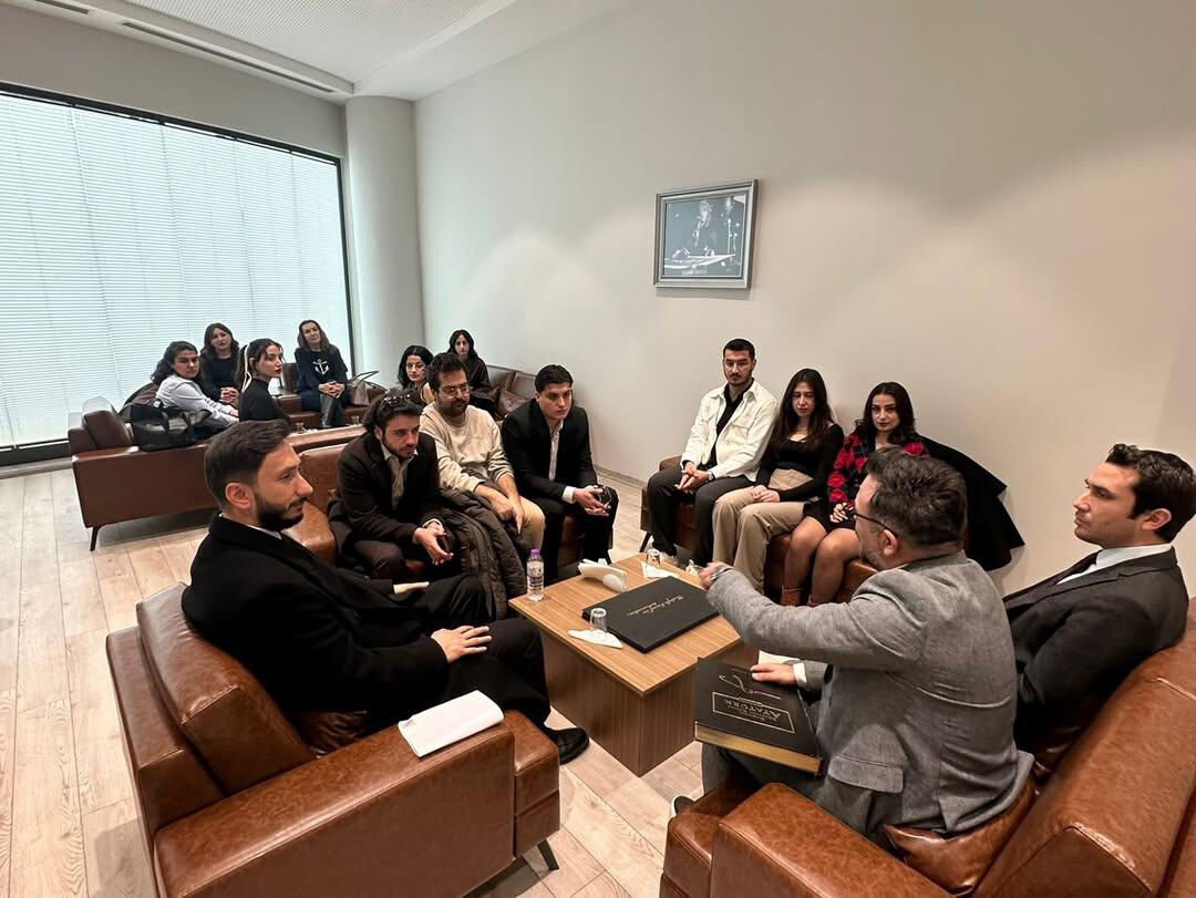 S T A J Y E R A V U K A T L A R A H U K U K V E E D E B I Y A T S O Y 1186730 352587