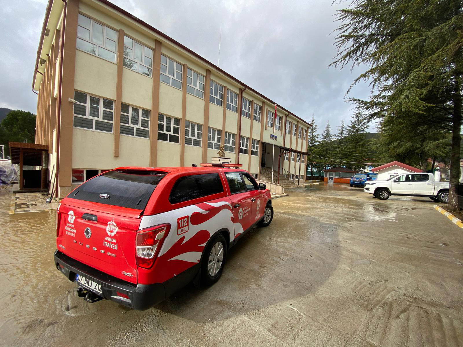 T A S K I N S U L A R I T A H L I Y E E D I L I Y O R B O Z U L A N 1176238 349398