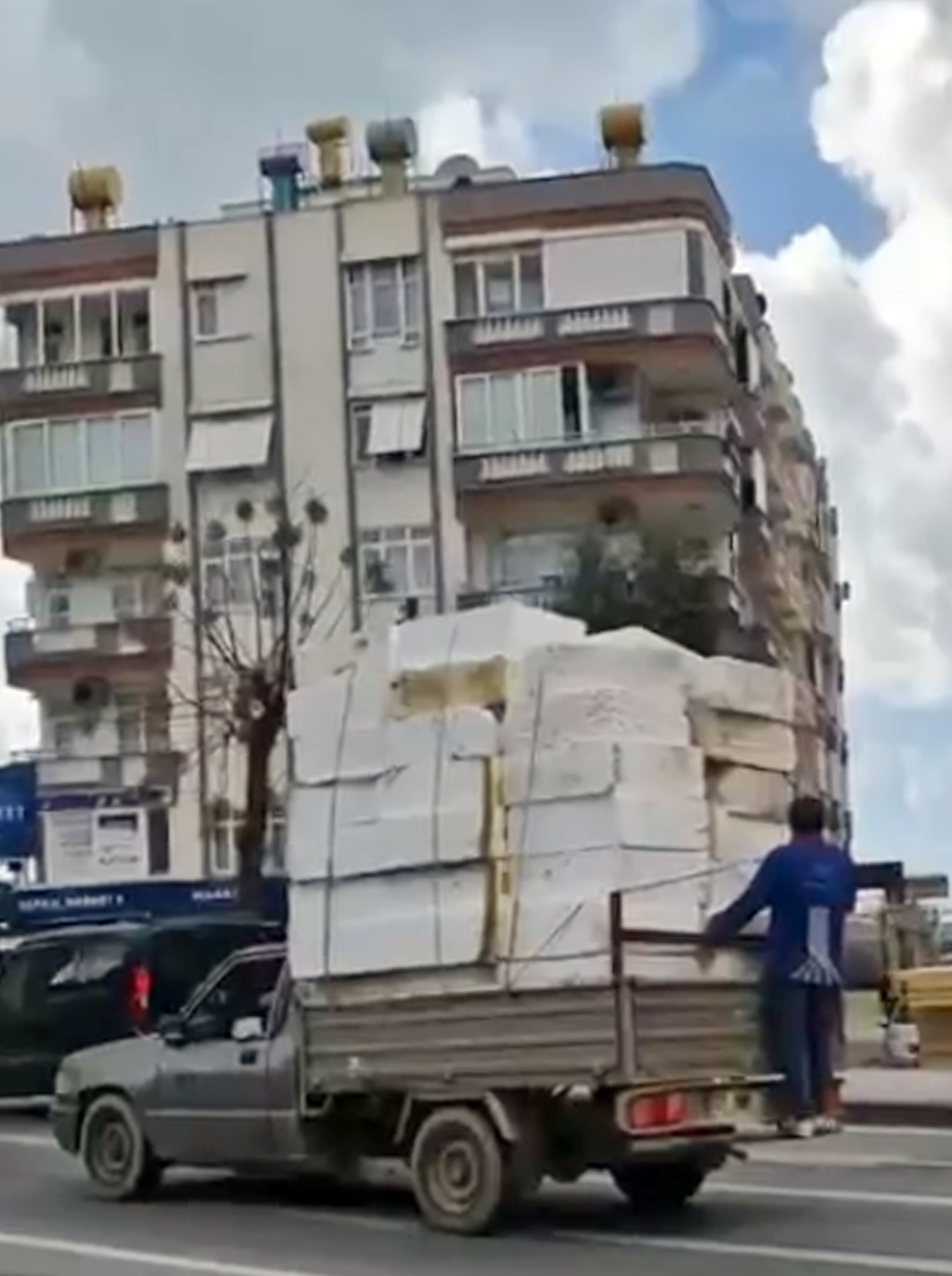 T E H L I K E L I Y O L C U L U G A C E Z A 1172723 348357