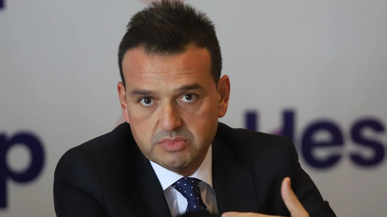 Whatsapp Image 2026 02 11 At 15.24.54