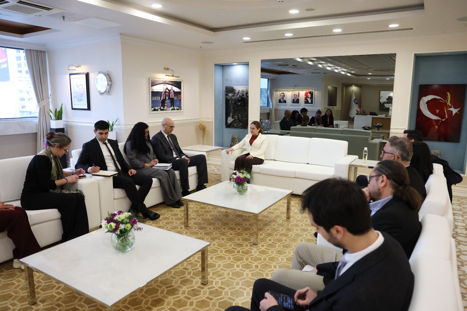 Y I D E P H E Y E T I N D E N B U Y U K S E H I R E Z I Y A R E T 1172313 348241