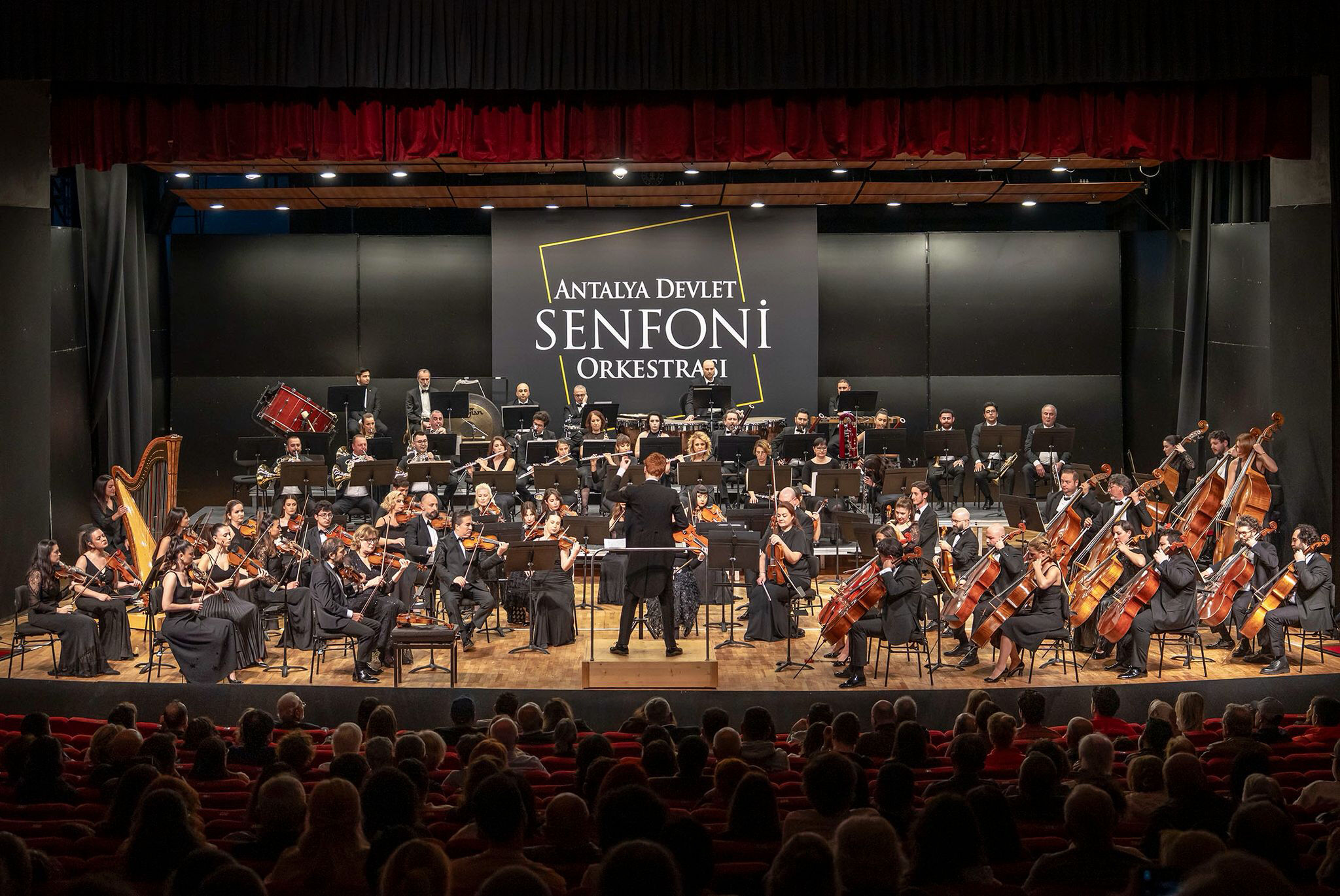 A D S O D A N C A N A K K A L E S E H I T L E R I N I A N M A K O N S 1219970 362785