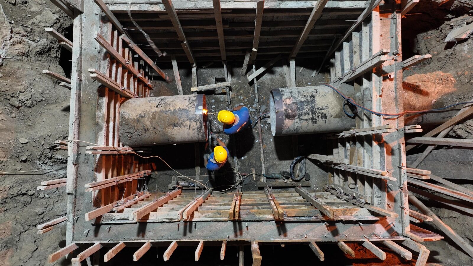 A S A T T A N A L A N Y A Y A 6 Y I L D A 35 M I L Y A R L 1225157 364293