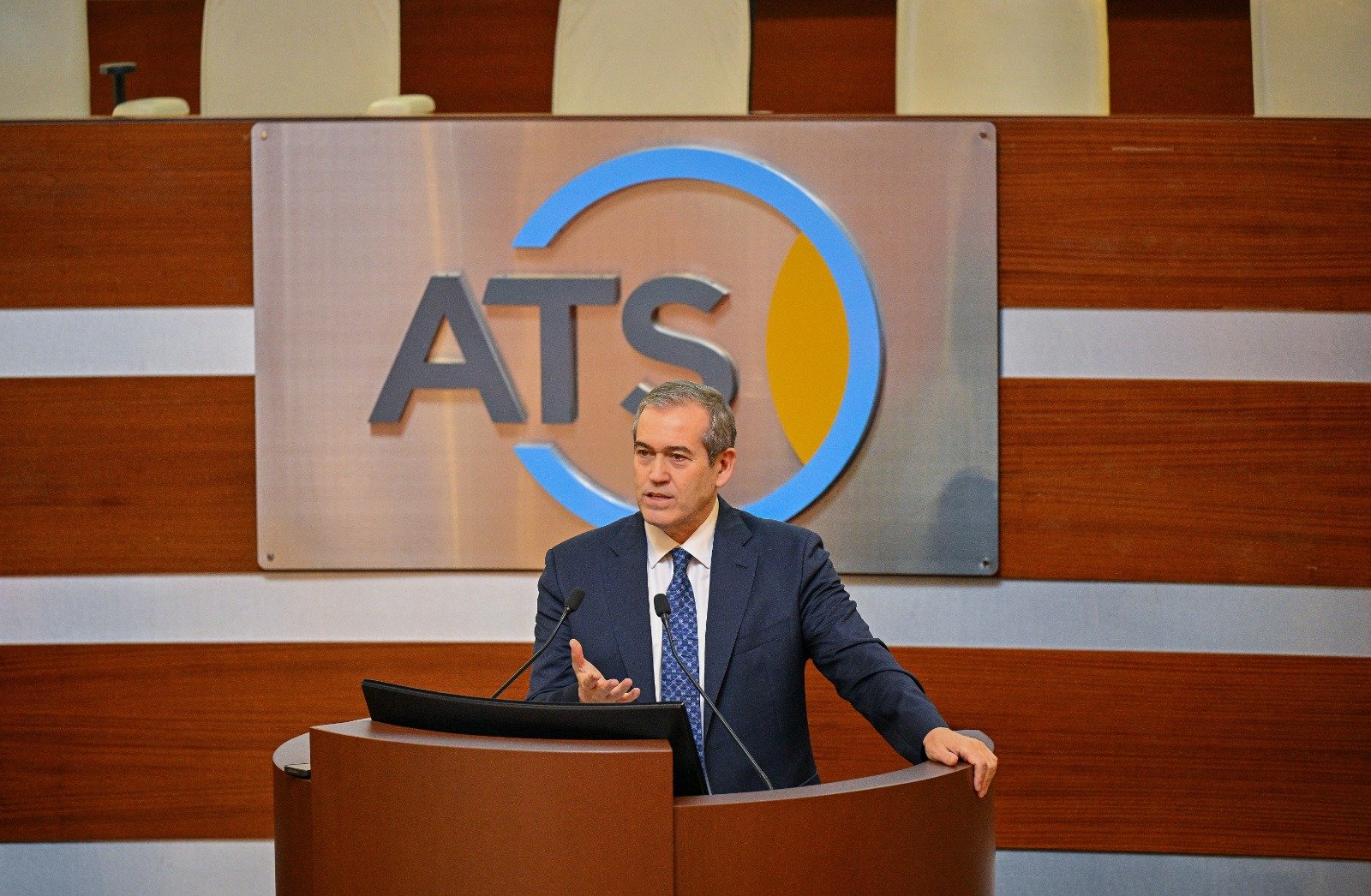 A T S O M E C L I S I N D E G U N D E M S A V A S 1227673 365162