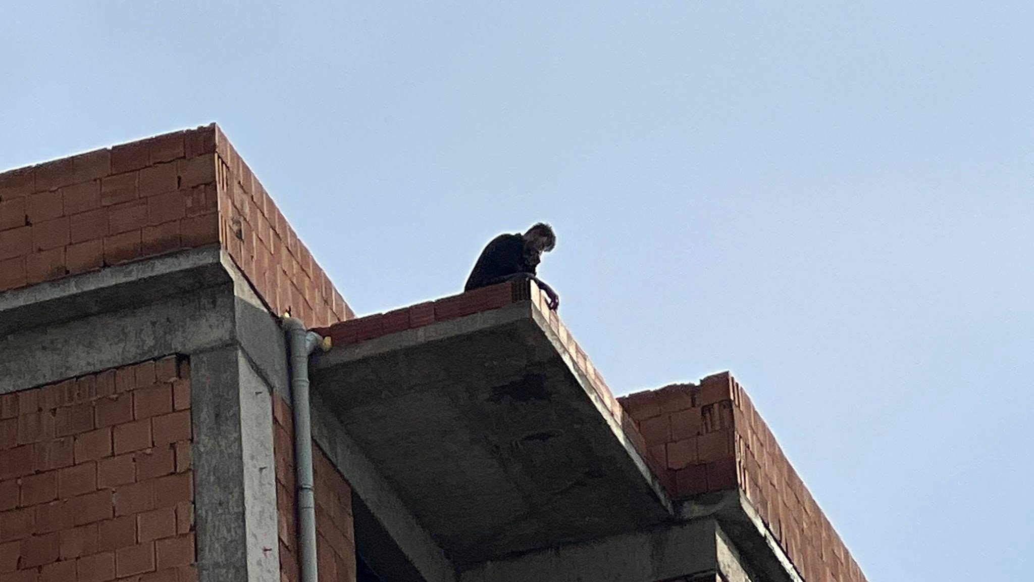 Aksu'da intihar girişimi