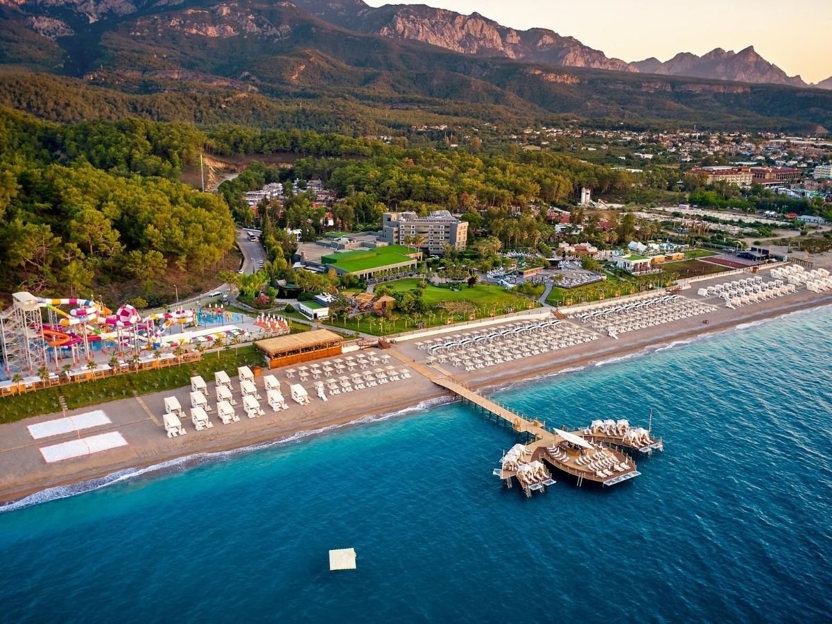 TMSF, Kemer'de otel satışa çıkardı