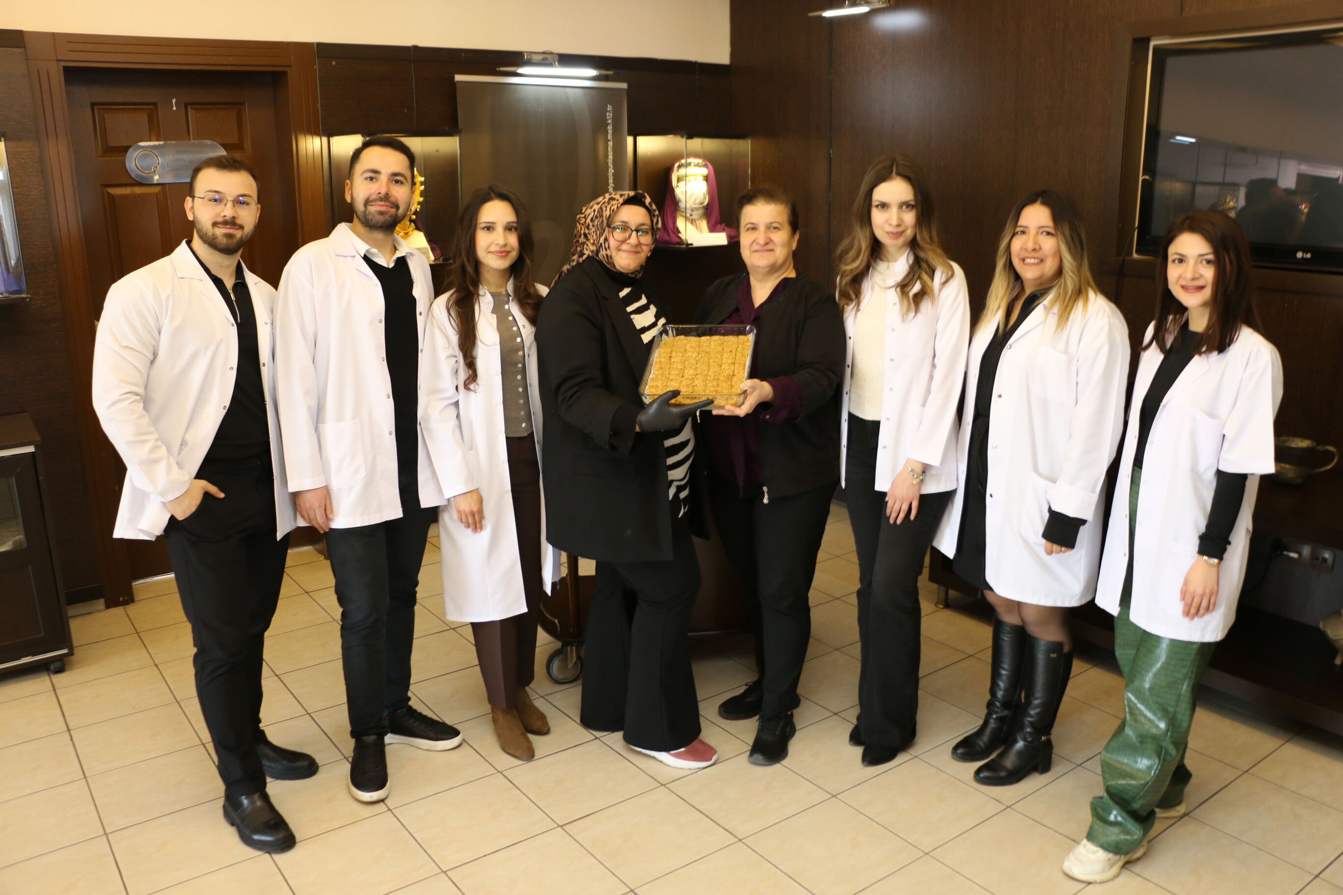 B I N Y I L L I K S E L C U K L U T A R I F I B A Y R A M S O F R A L 1217771 362121