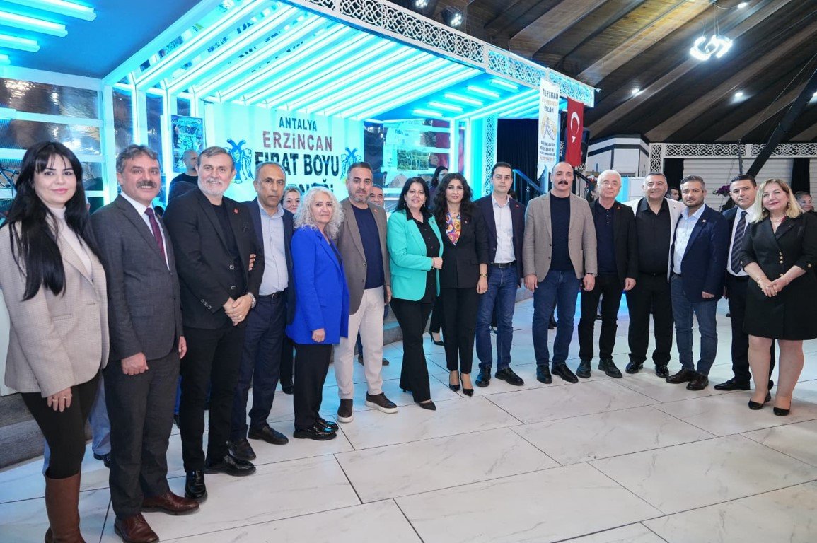 Başkan Kotan dostluk ve dayanışma gecesine katıldı