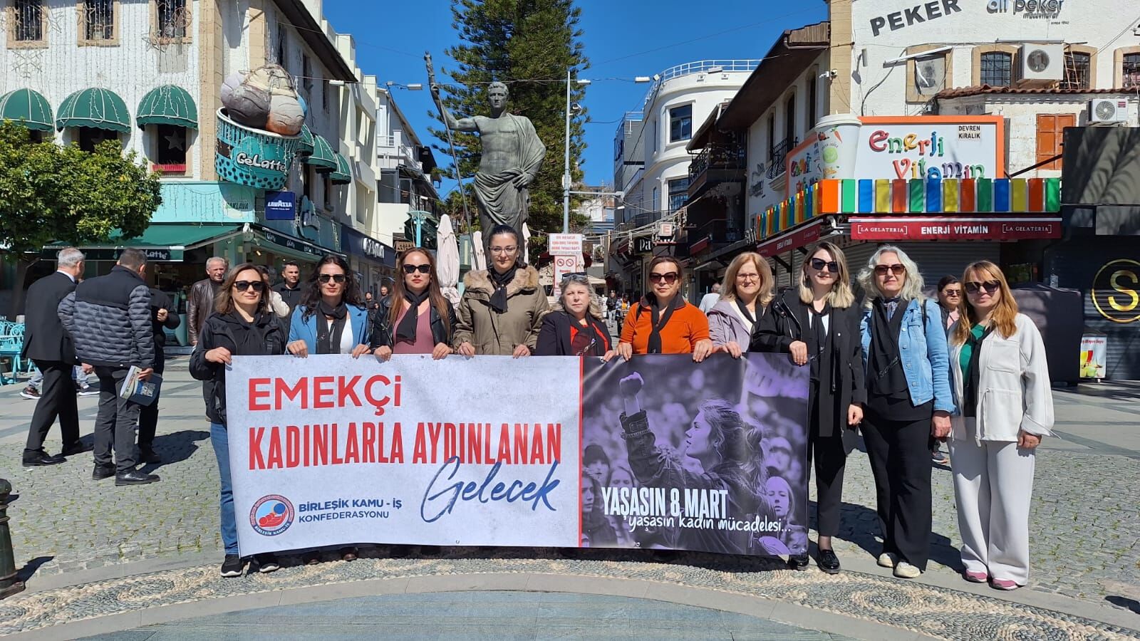 D3297564 006A 4978 A2B4 Ac0191F80F25