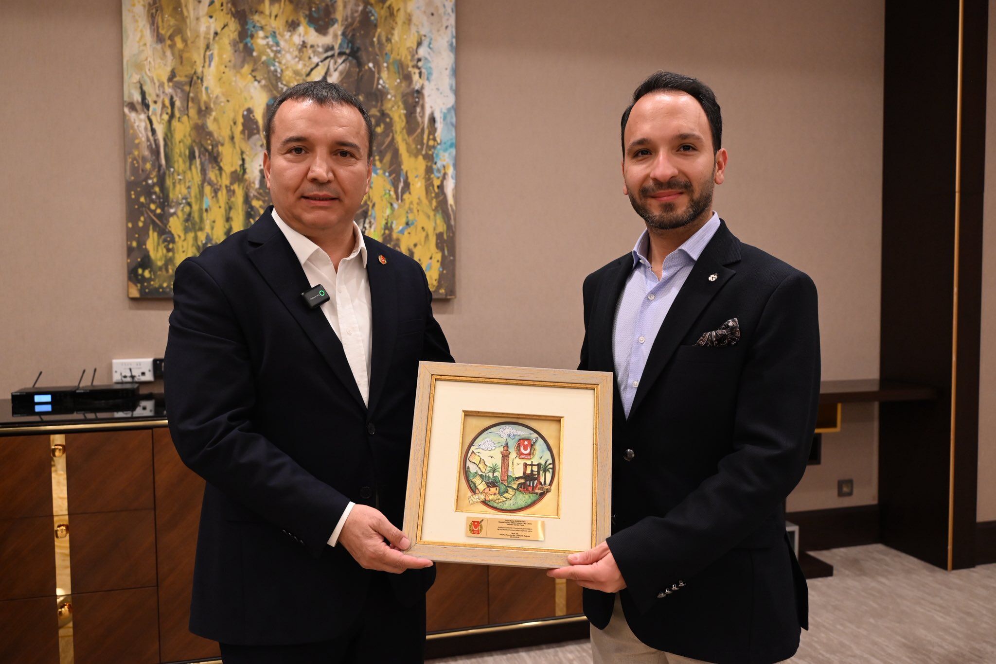 H C M E U F W0 A I T P6Y